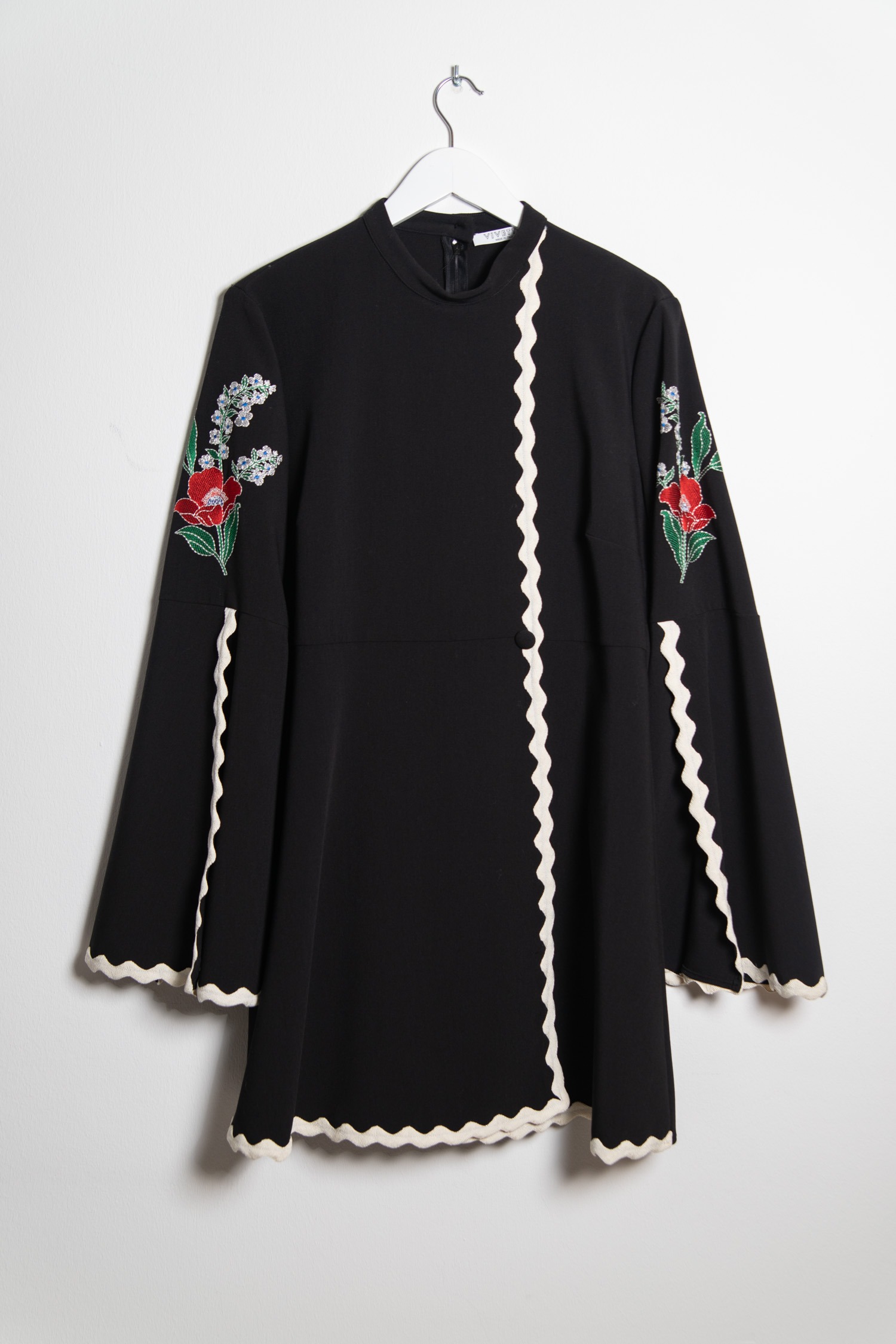 Vivetta weites Midikleid mit Blumenmotiven in Schwarz
