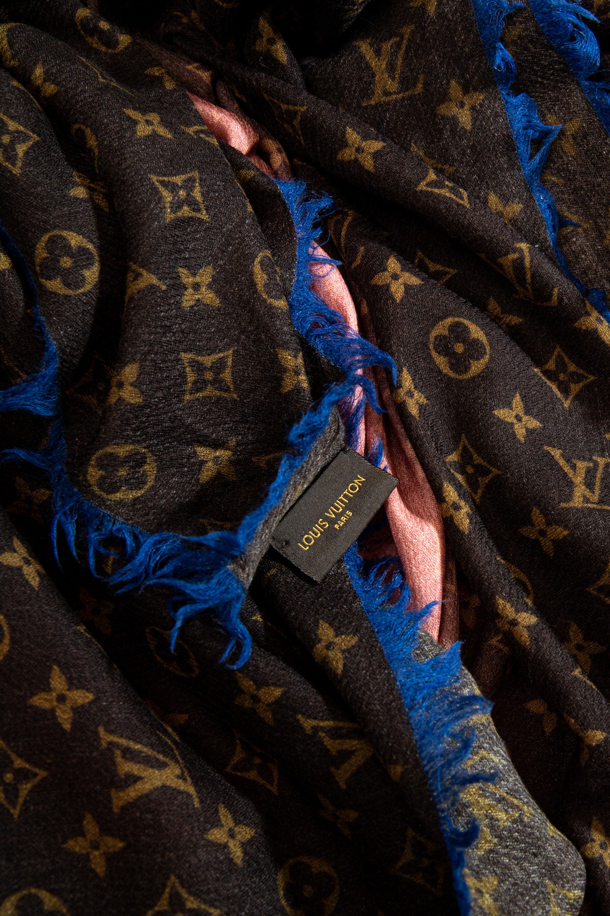 Louis Vuitton "Telling" Tuch in Braun, Dunkelbraun und Lachs