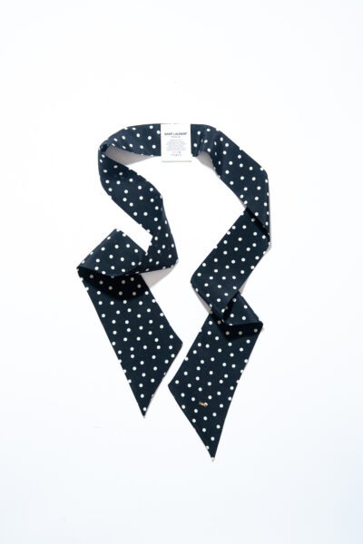 Saint Laurent Twilly mit Punkten in Schwarz und Ecru