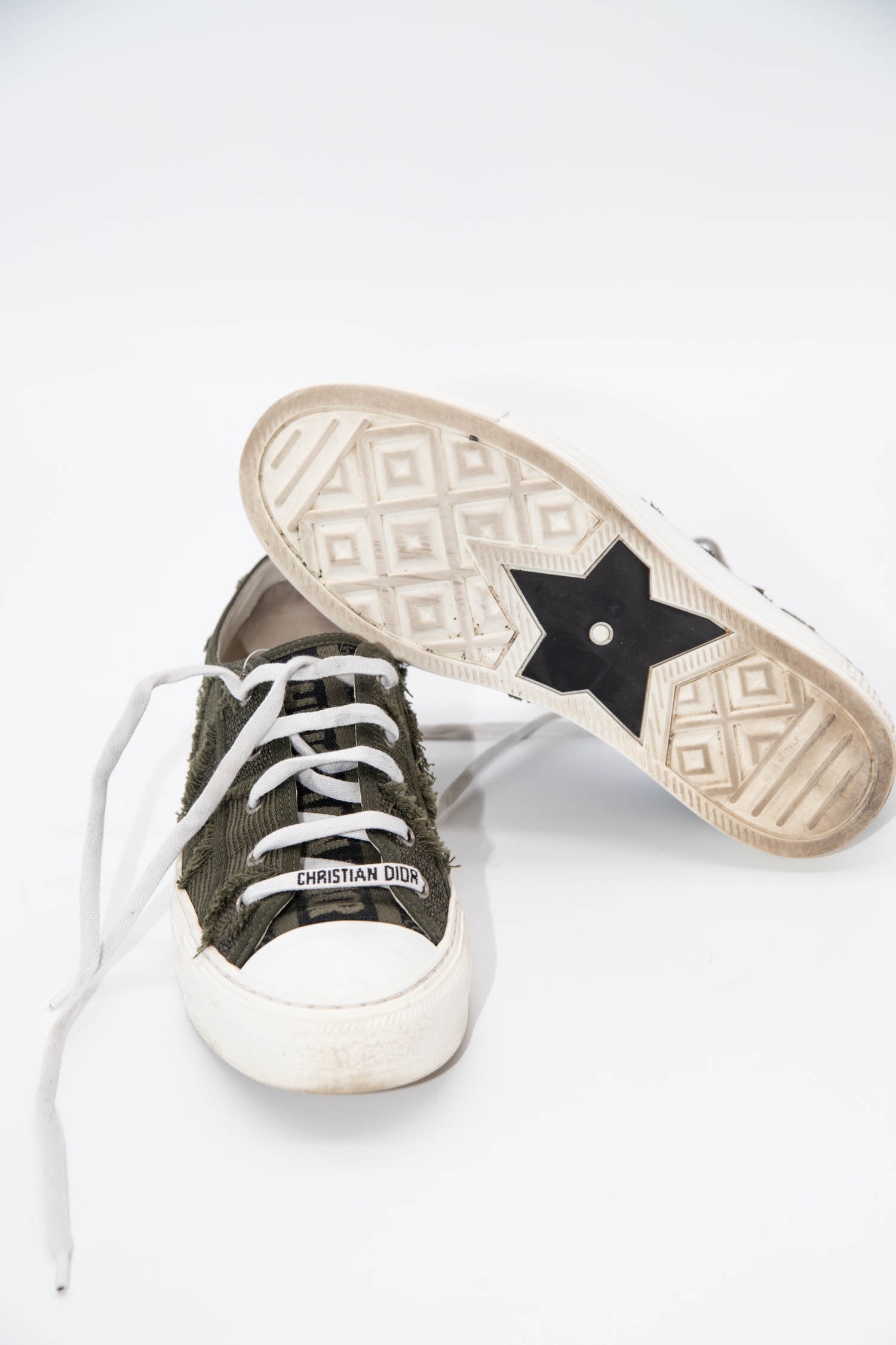 Dior Sneaker aus Stoff in grün