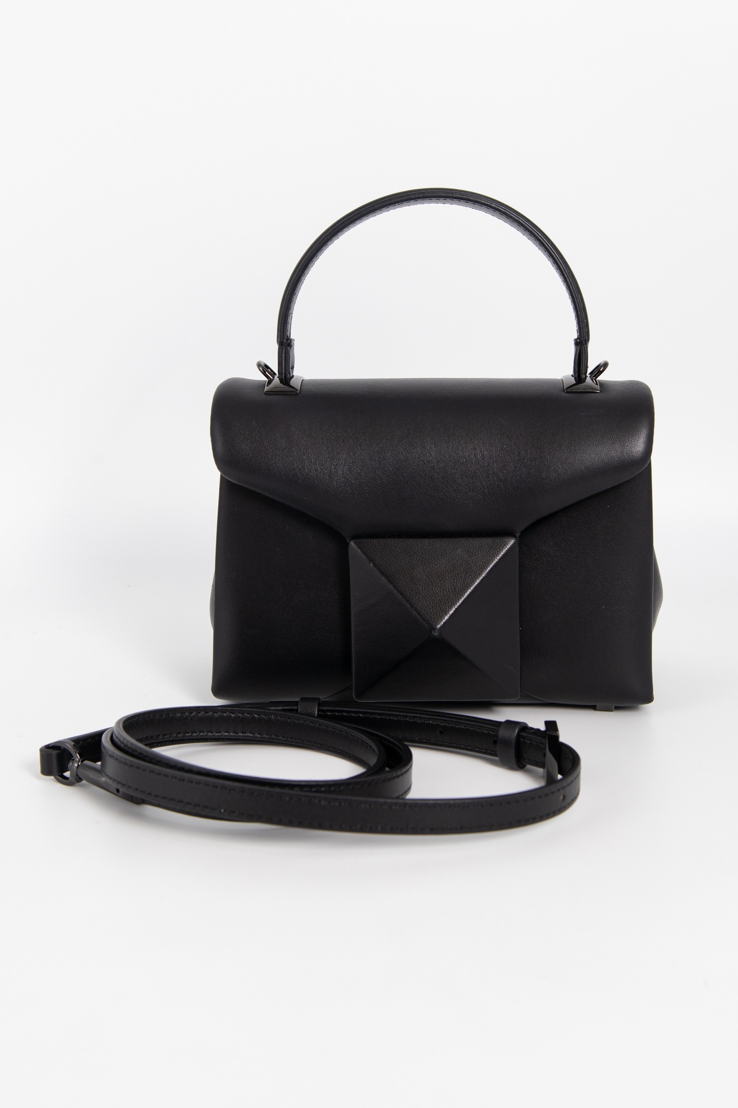 Valentino kleine Handtasche in Schwarz