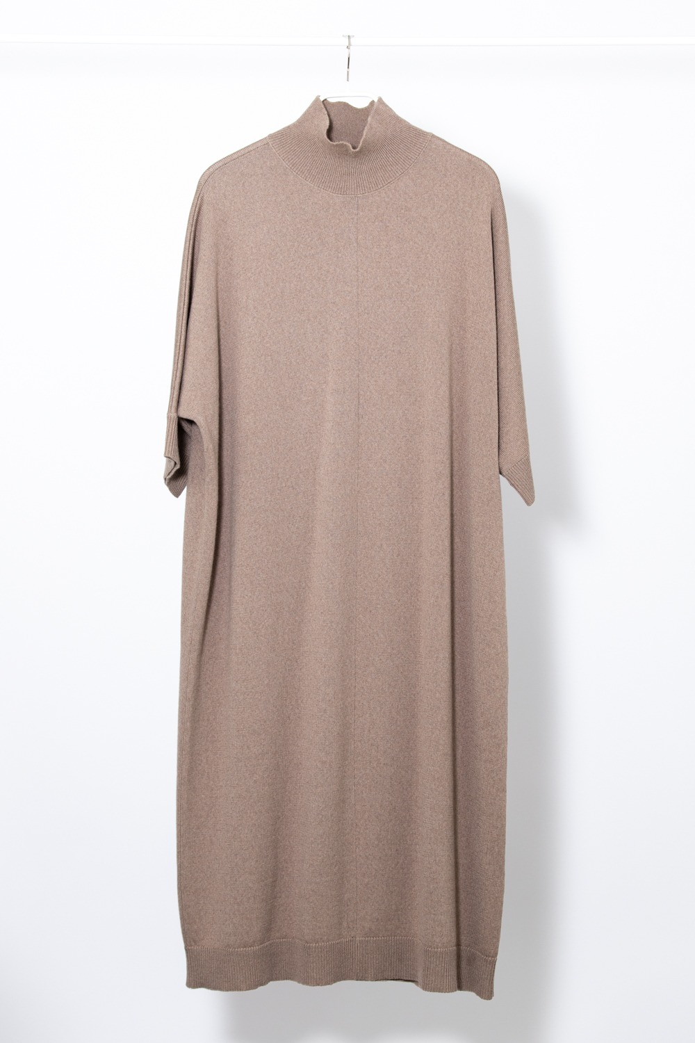 Vival.Studio Strickkleid in Taupe