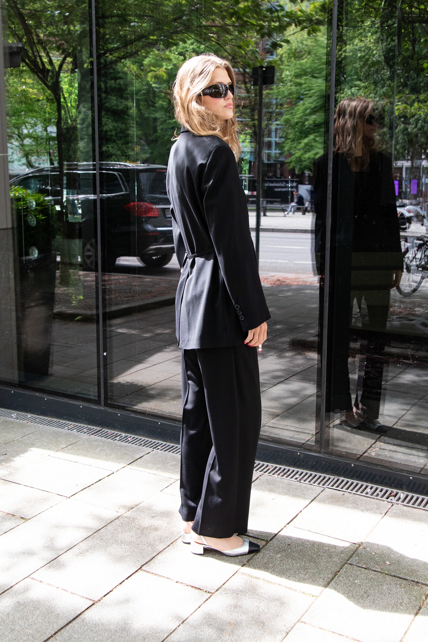 Acne Studios Anzug mit Gürtel in Schwarz
