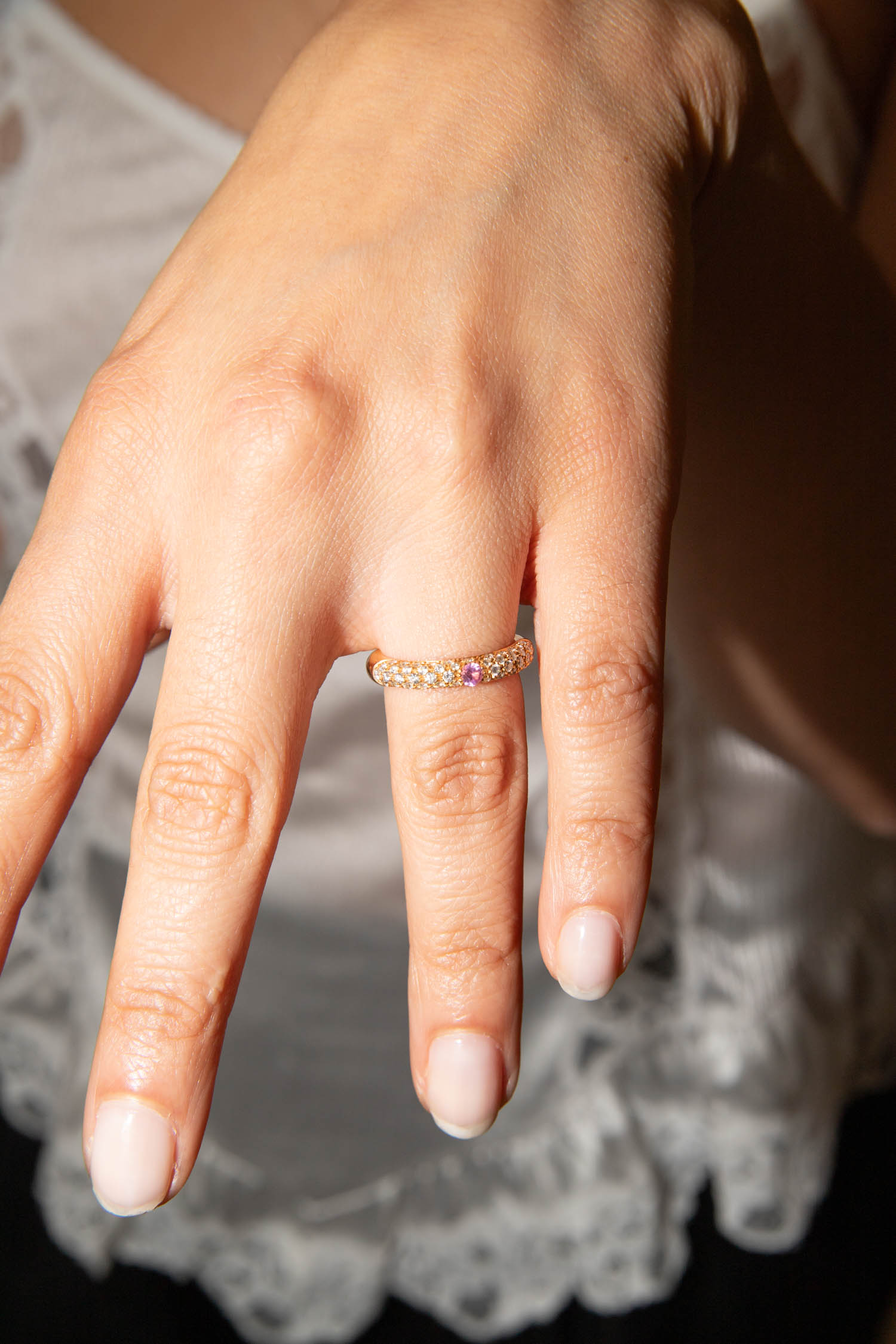 Adolfo Courrier "Confetto" Ring mit Saphir in Rosa