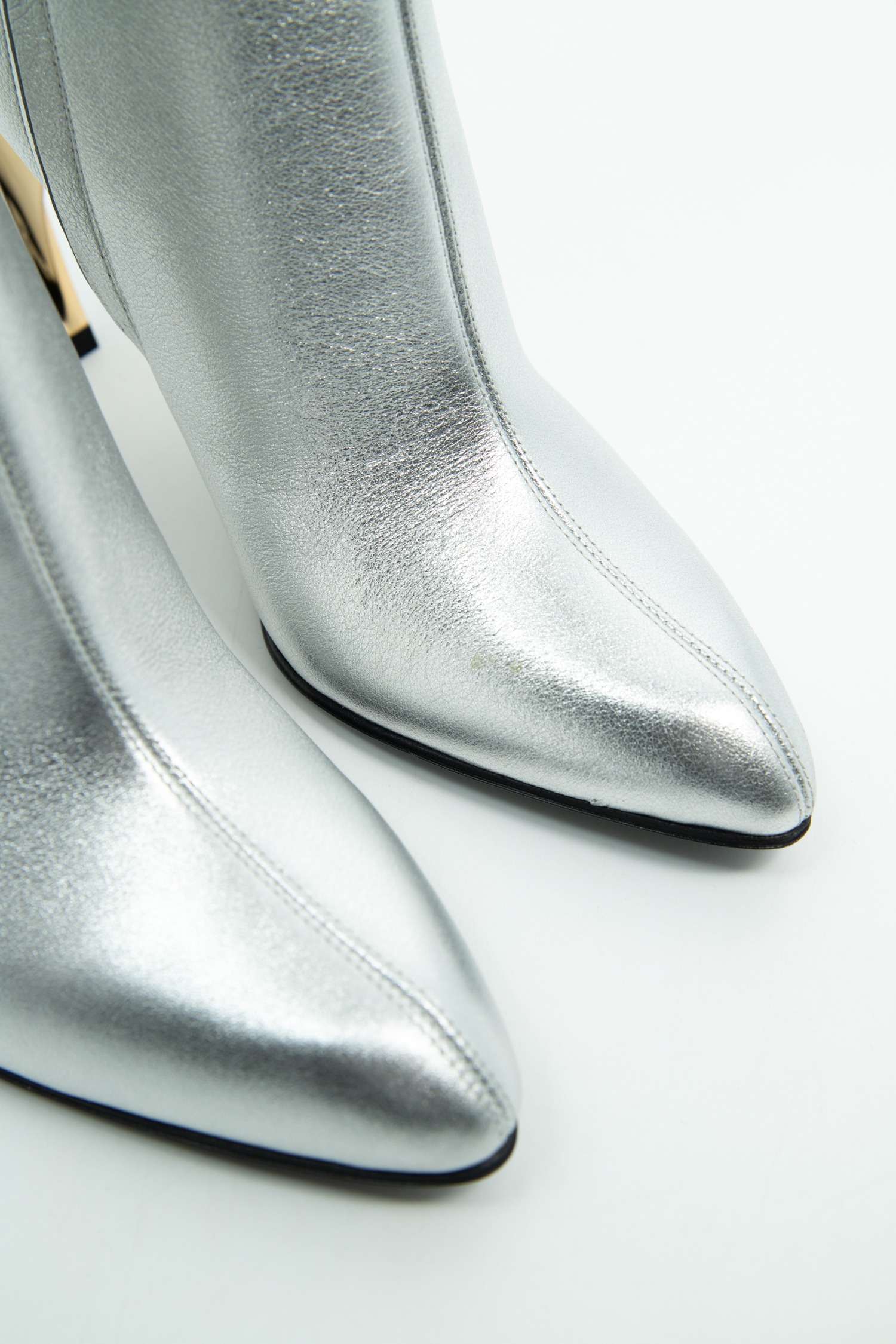 Alexander McQueen "Armadillo Metallic" Stiefeletten in Silber und Gold