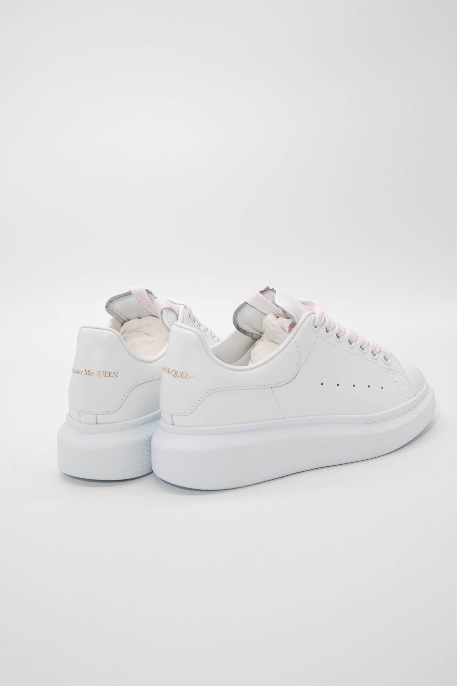 Alexander McQueen "Larry" Sneaker in Weiß