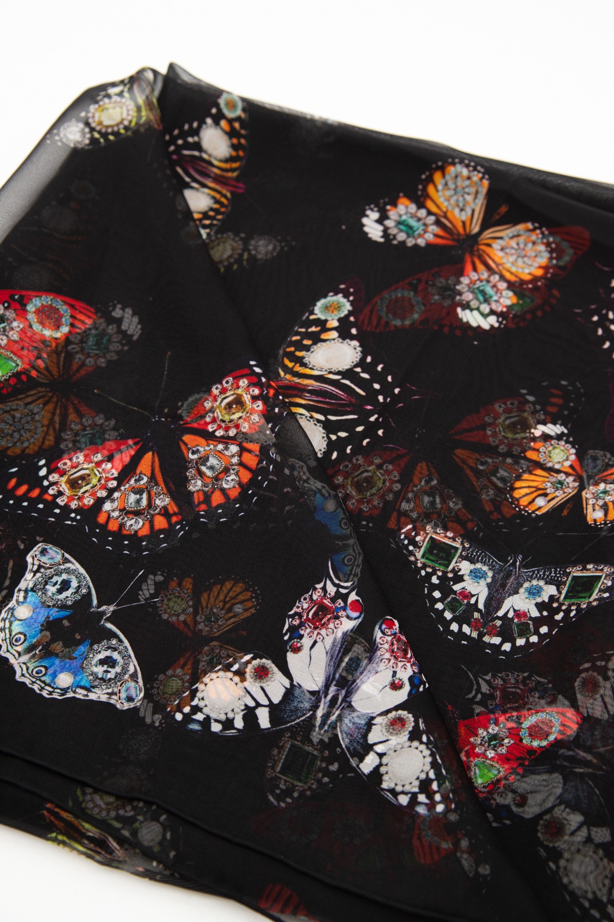 Alexander McQueen Tuch mit Schmetterlingen in Schwarz