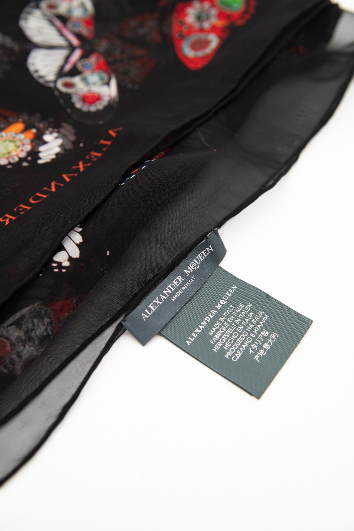 Alexander McQueen Tuch mit Schmetterlingen in Schwarz