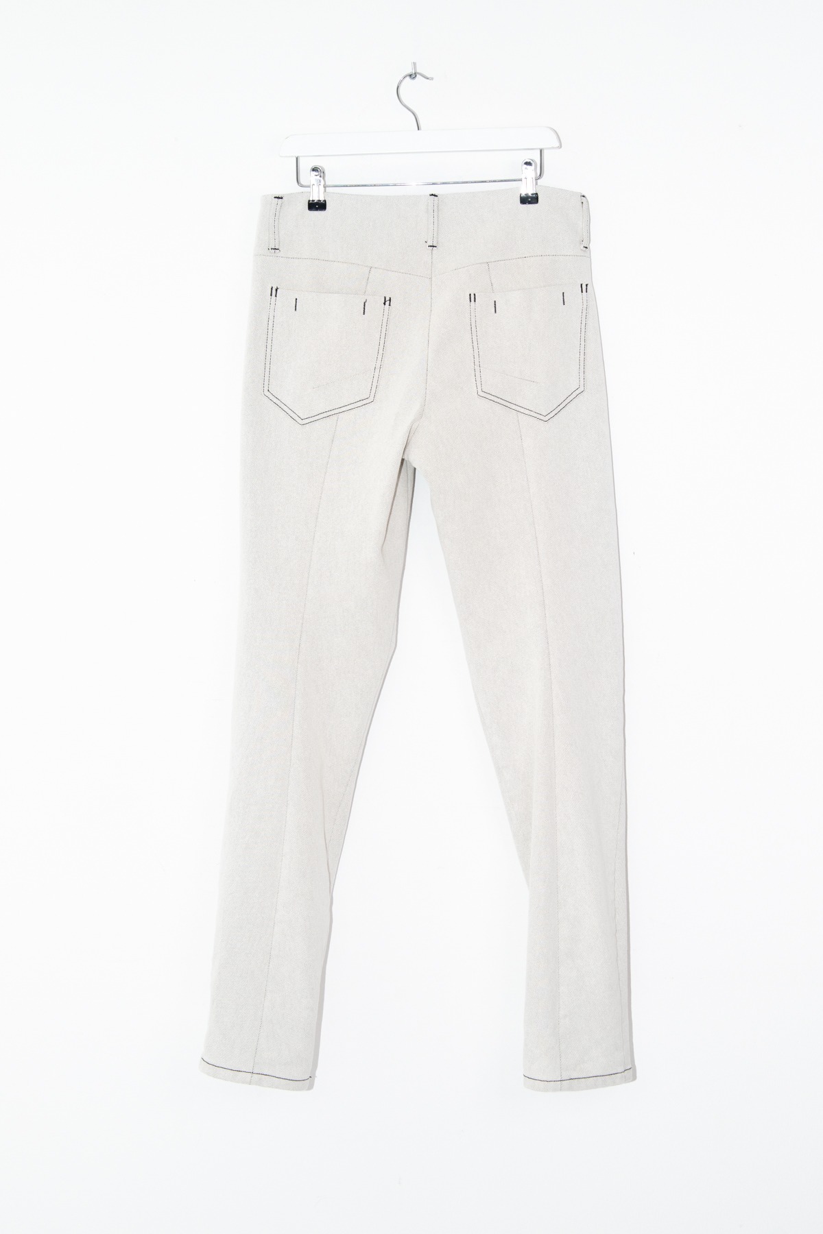 Andrew Ya Aqov Jeans in Ecru und Schwarz