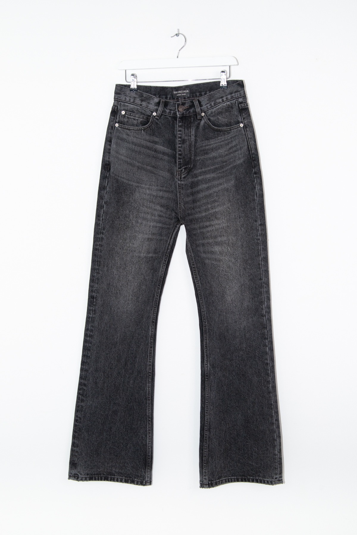 Balenciaga Jeans mit dunkler Waschung