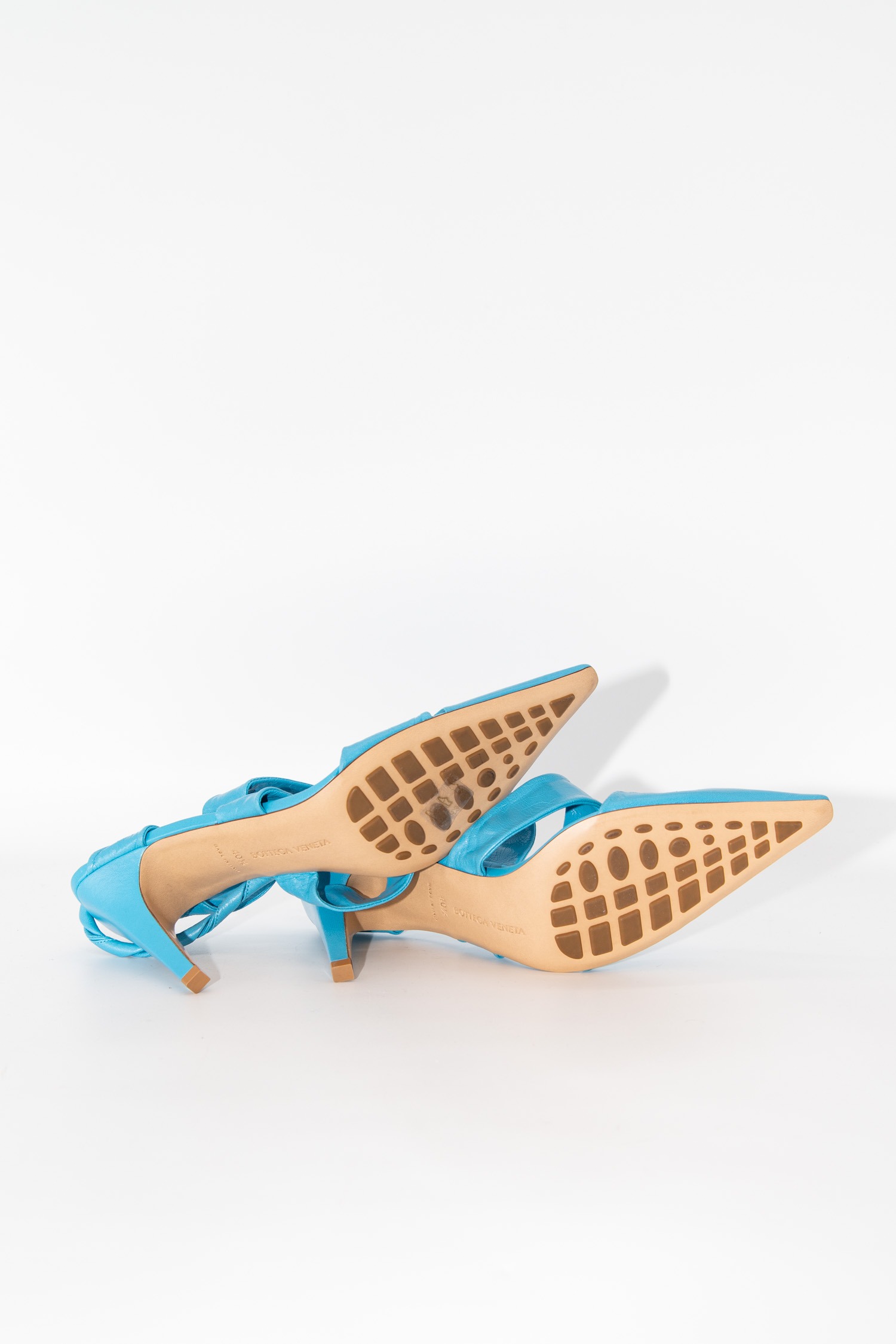 Bottega Veneta Pumps in Blau