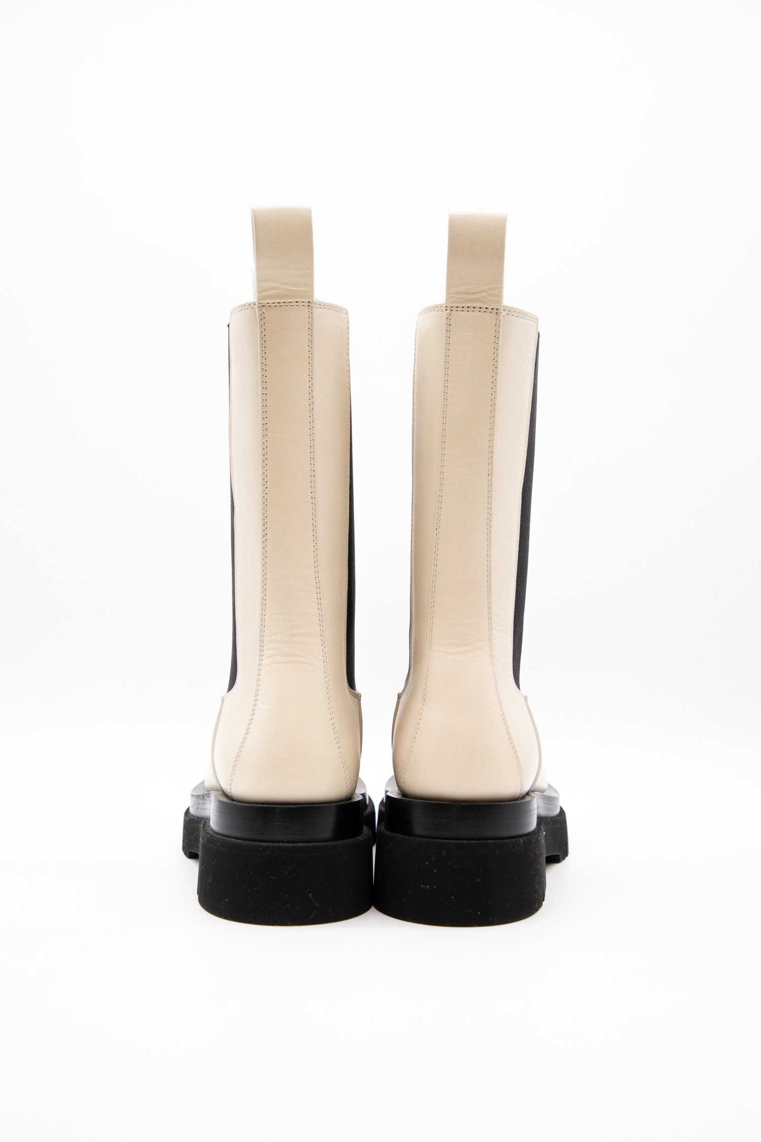 Bottega Veneta "Tire" Chelsea Boots in Ecru