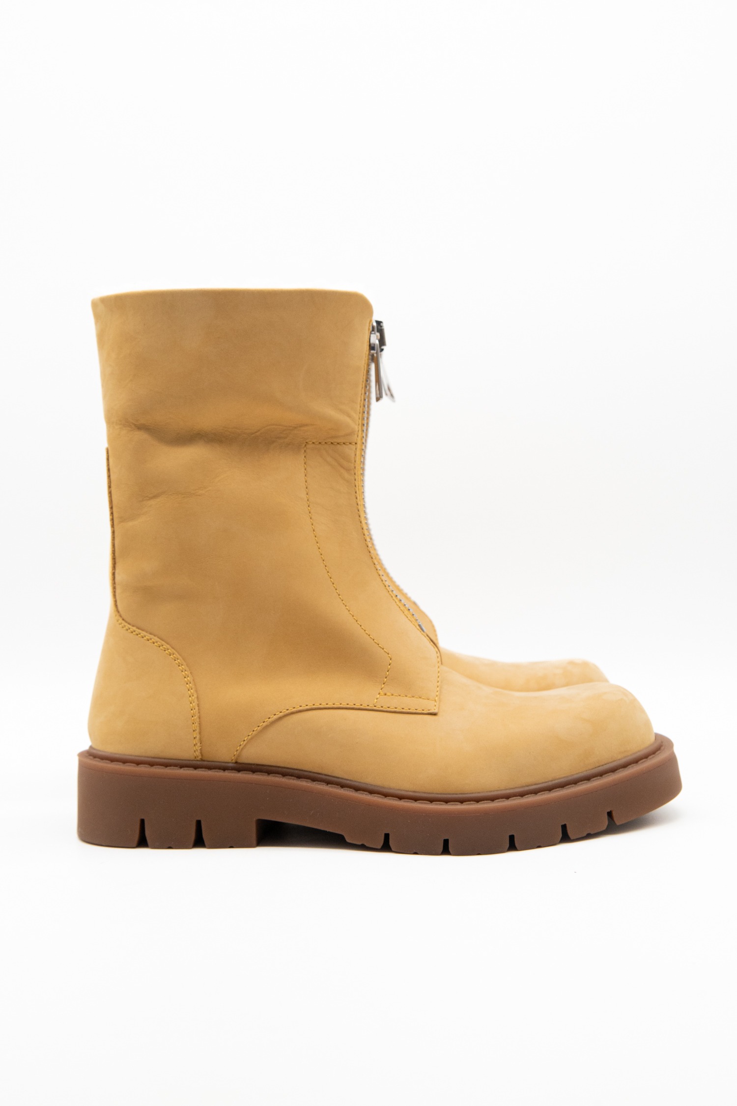 Bottega Veneta "Haddock" Ankle Boots in Ockerfarben