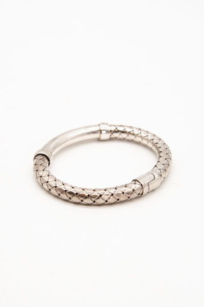 Bottega Veneta Armreif mit Intrecciato Muster in Silber