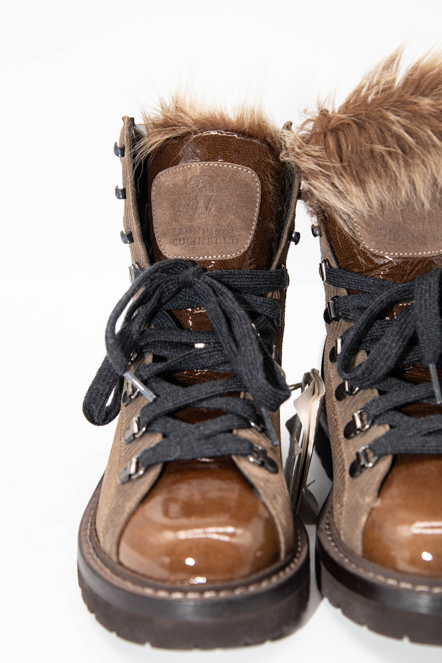 Brunello Cucinelli Wanderschuhe zum Schnüren in Braun und Gold