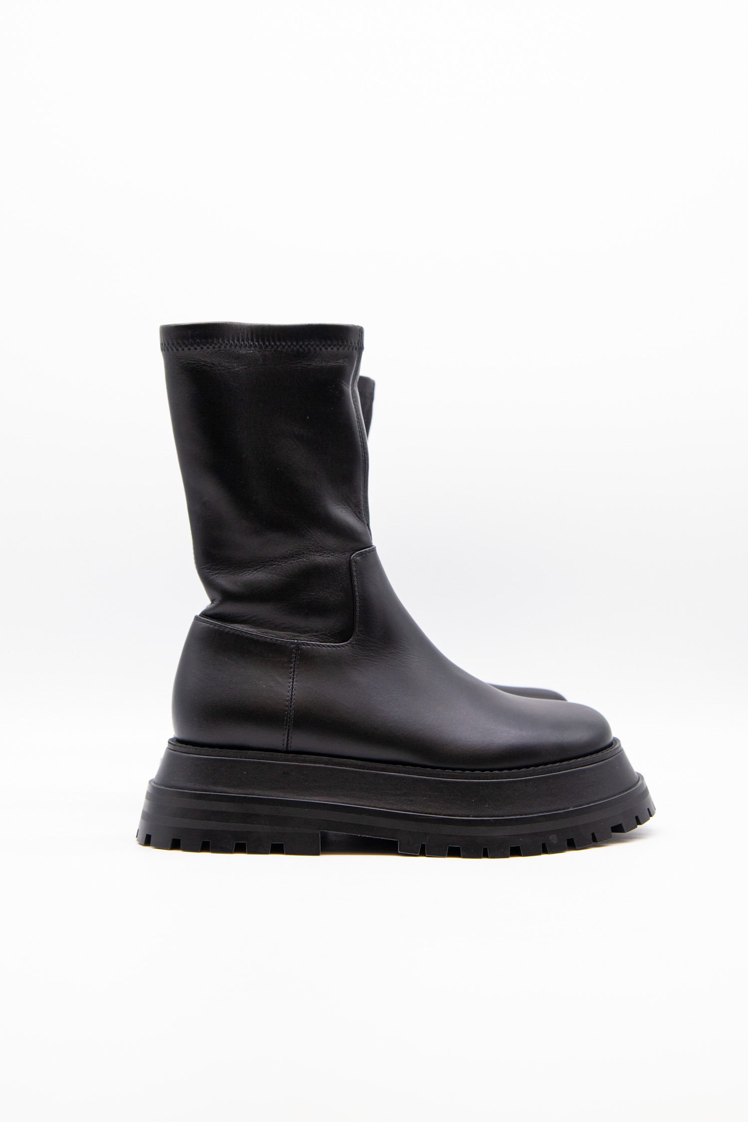 Burberrry Ankle Boot mit engem Schaft in Schwarz