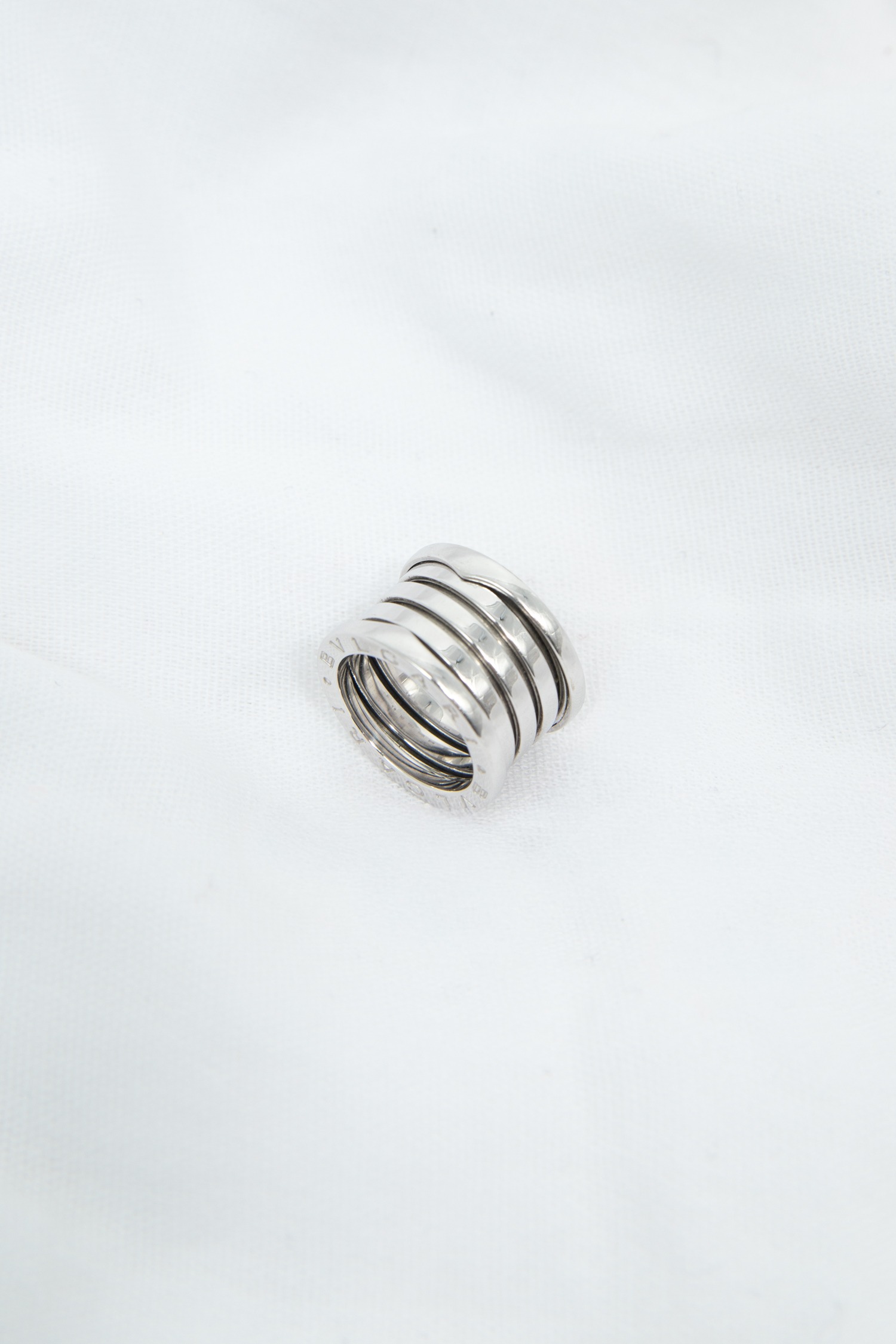 Bvlgari "B.zero1" 4-Band-Ring aus 18 Karat Weißgold