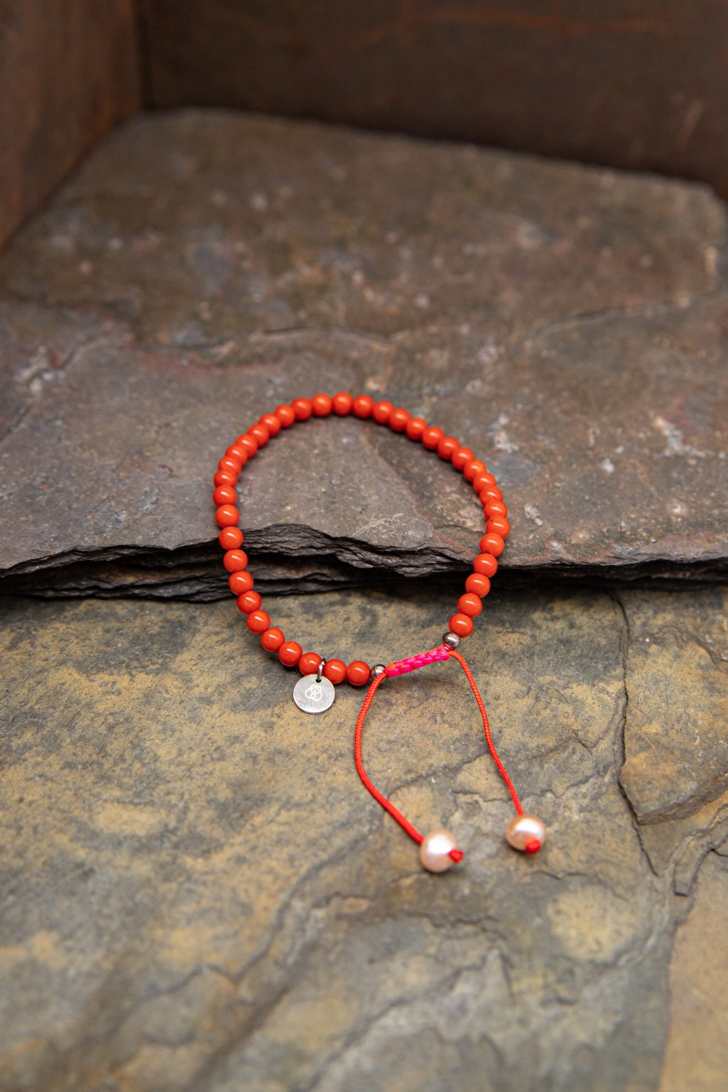 Thumbnail of http://15Degrees%20London%20Sundown%20Bracelet%20Armband%20in%20Rot