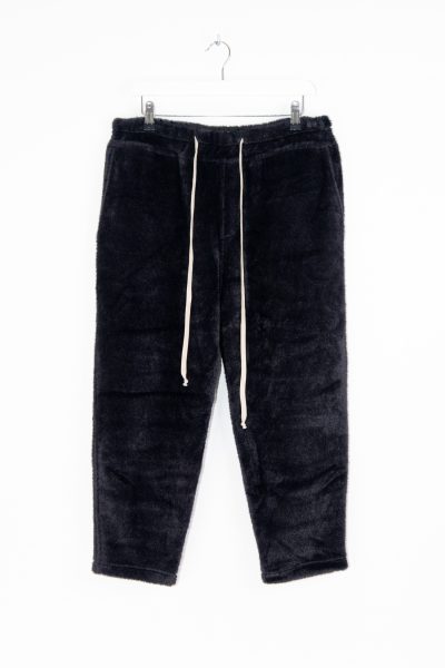 AM Couture Herren Hose aus Webpelz in Schwarz