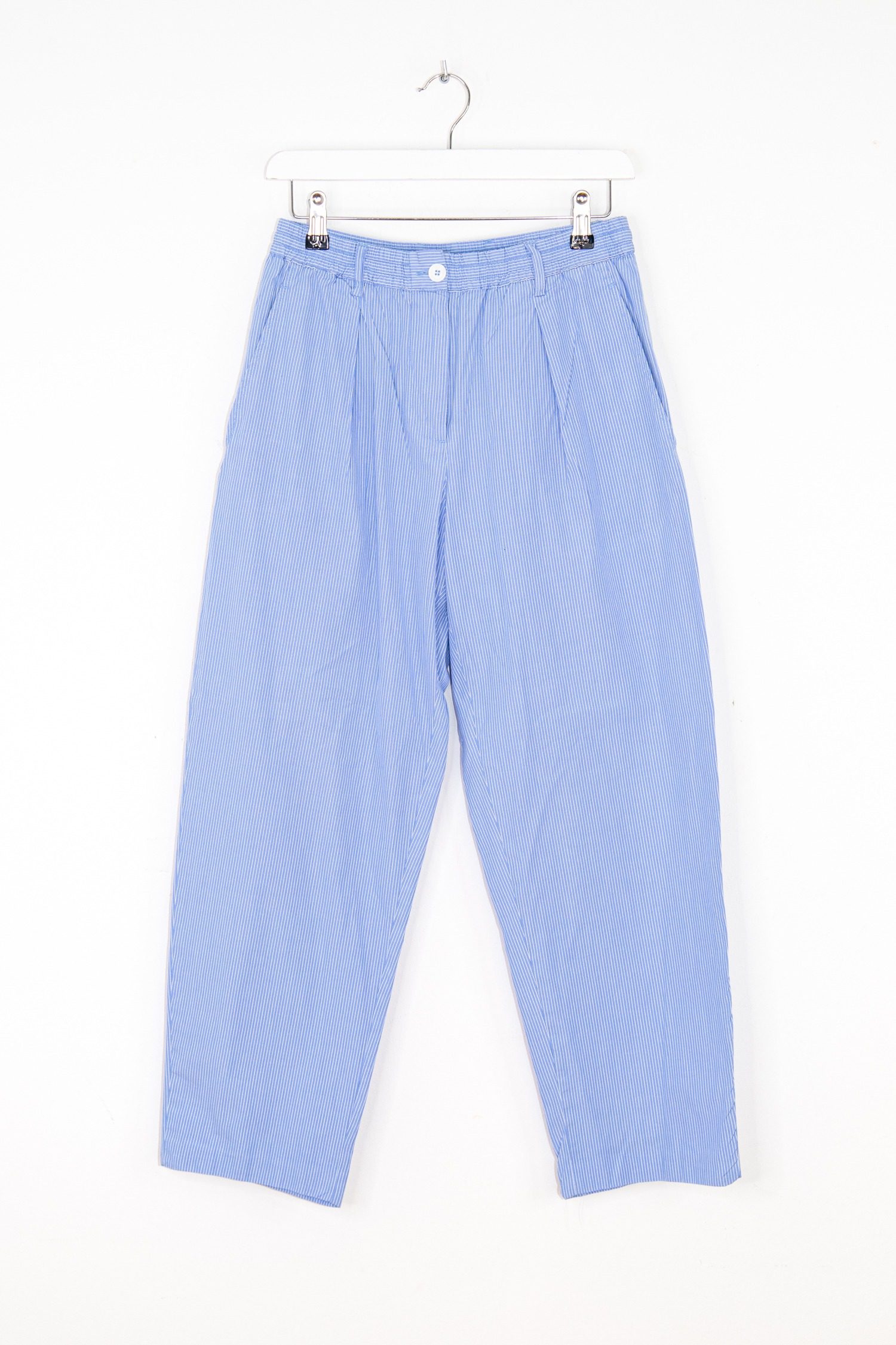 Thumbnail of http://Aspesi%20Hose%20mit%20Streifen%20in%20Hellblau%20und%20Weiß