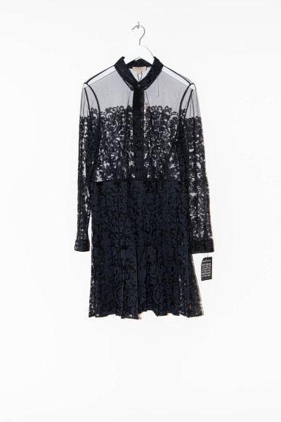 Burberry Kleid aus Spitze in Schwarz