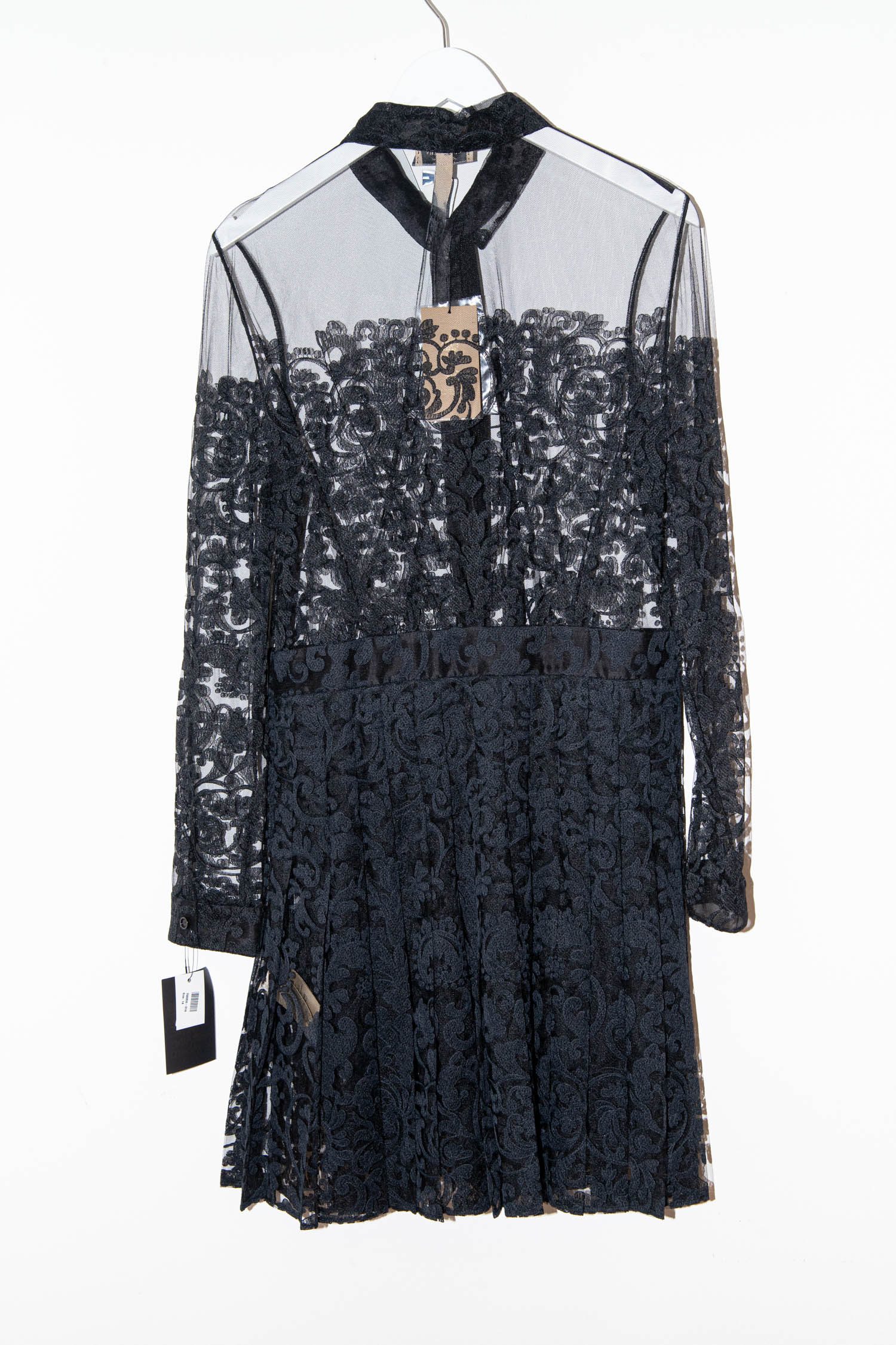 Burberry Kleid aus Spitze in Schwarz