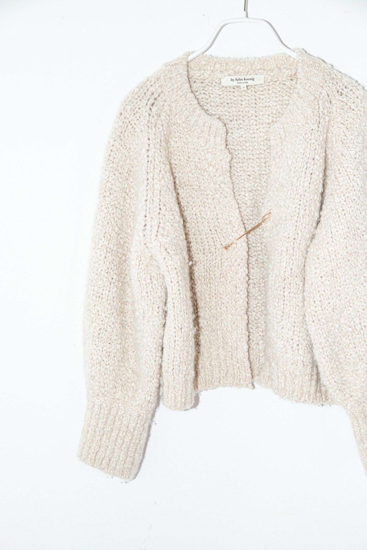 Thumbnail of http://By%20Aylin%20Koenig%20Connie%20Strickjacke%20in%20Beige