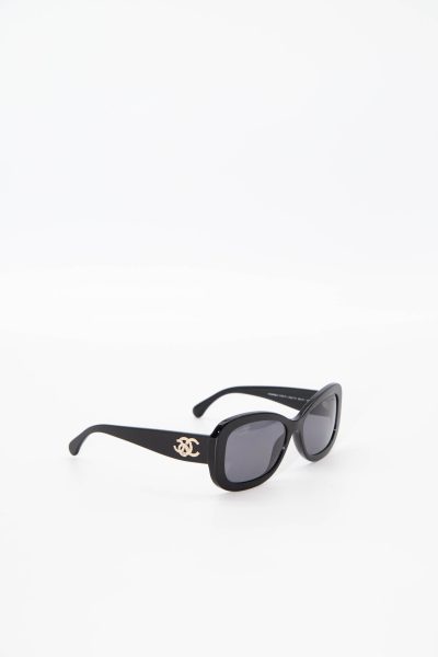 Chanel Sonnenbrille in Schwarz und Gold