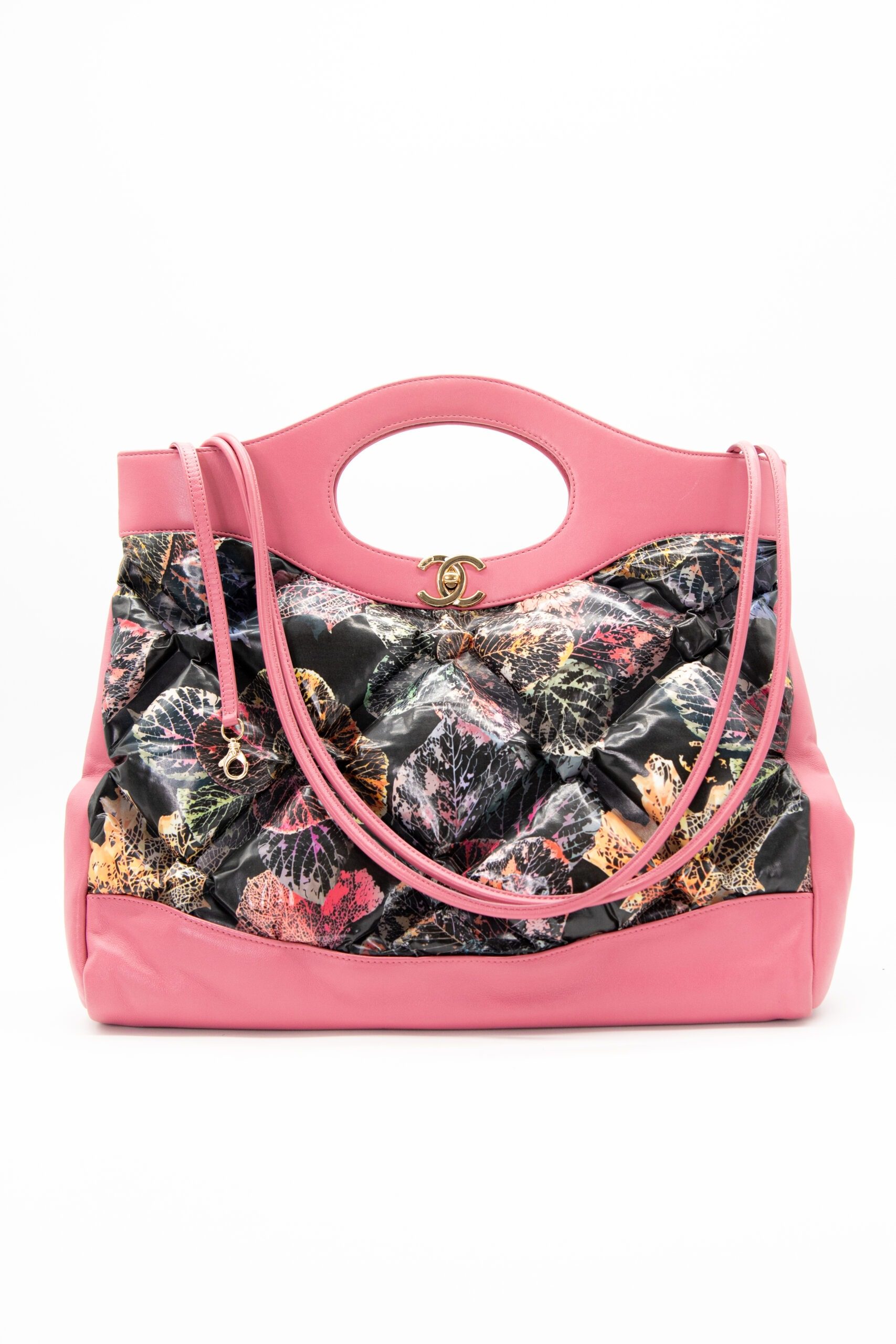 Thumbnail of http://Chanel%2031%20Shopping%20Bag%20Medium%20in%20Pink%20und%20Bunt