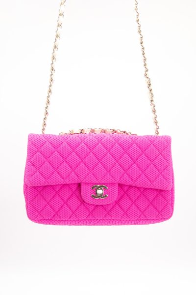 Chanel "Classic Flap Bag" Schultertasche in Pink