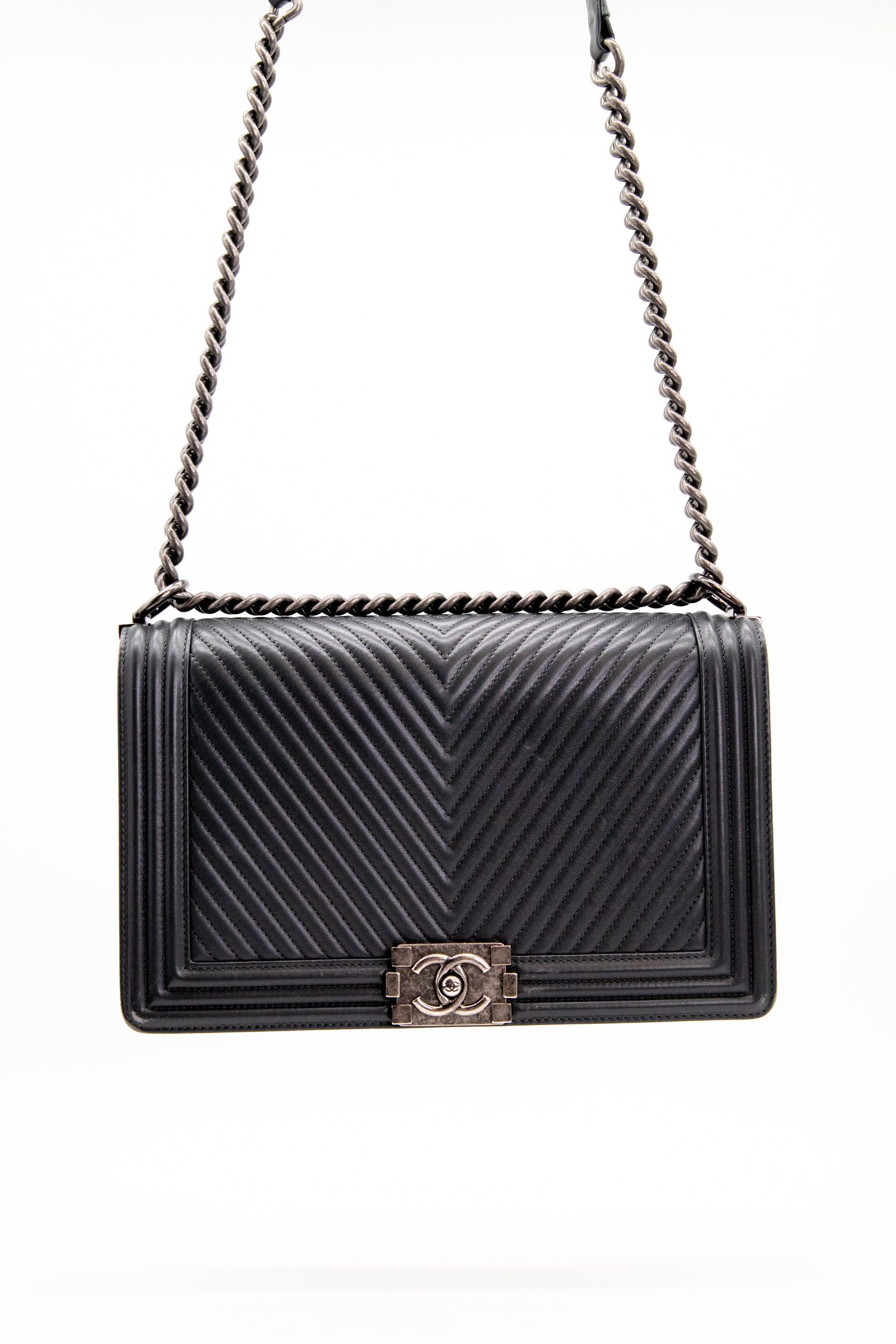 Chanel "Boy" Umhängetasche in Anthrazit