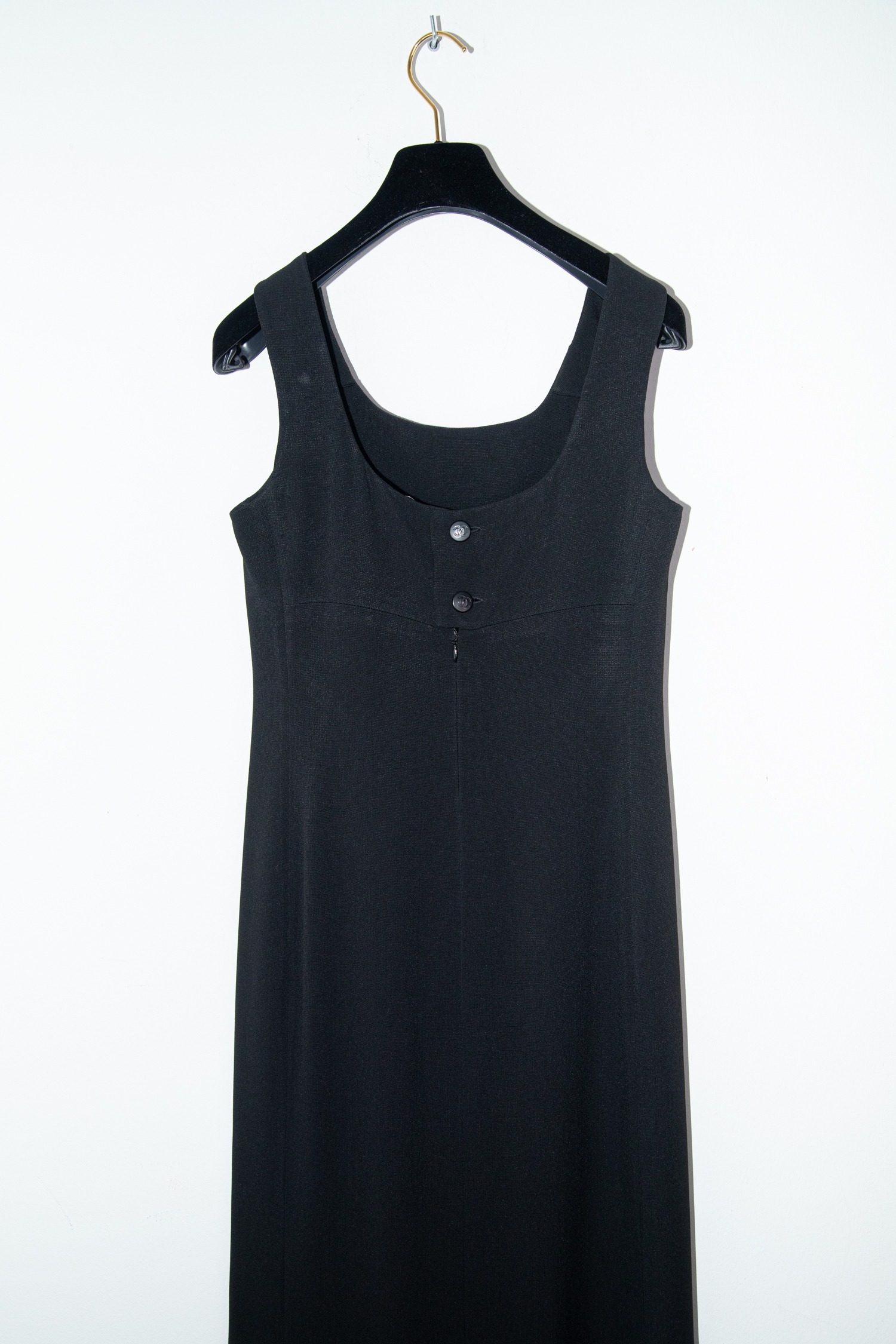 Thumbnail of http://Chanel%20gerades%20Maxikleid%20mit%20Knöpfen%20in%20Schwarz