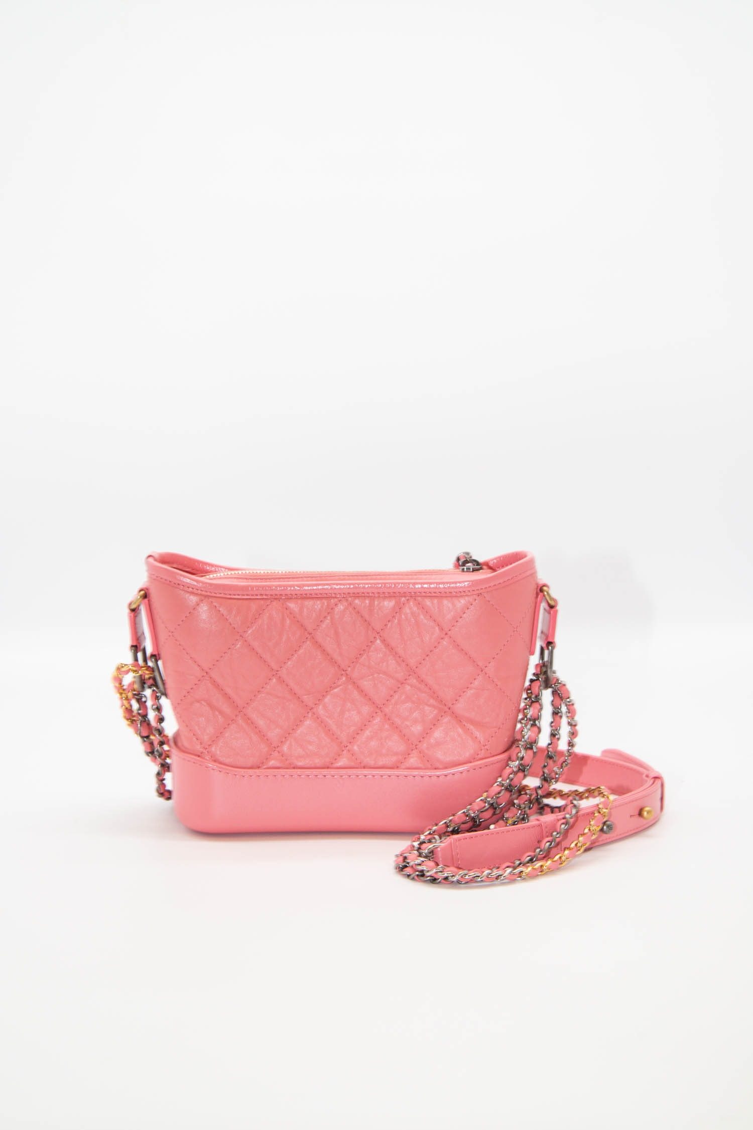 Thumbnail of http://Chanel%20Gabrielle%20Umhängetasche%20in%20Rosa