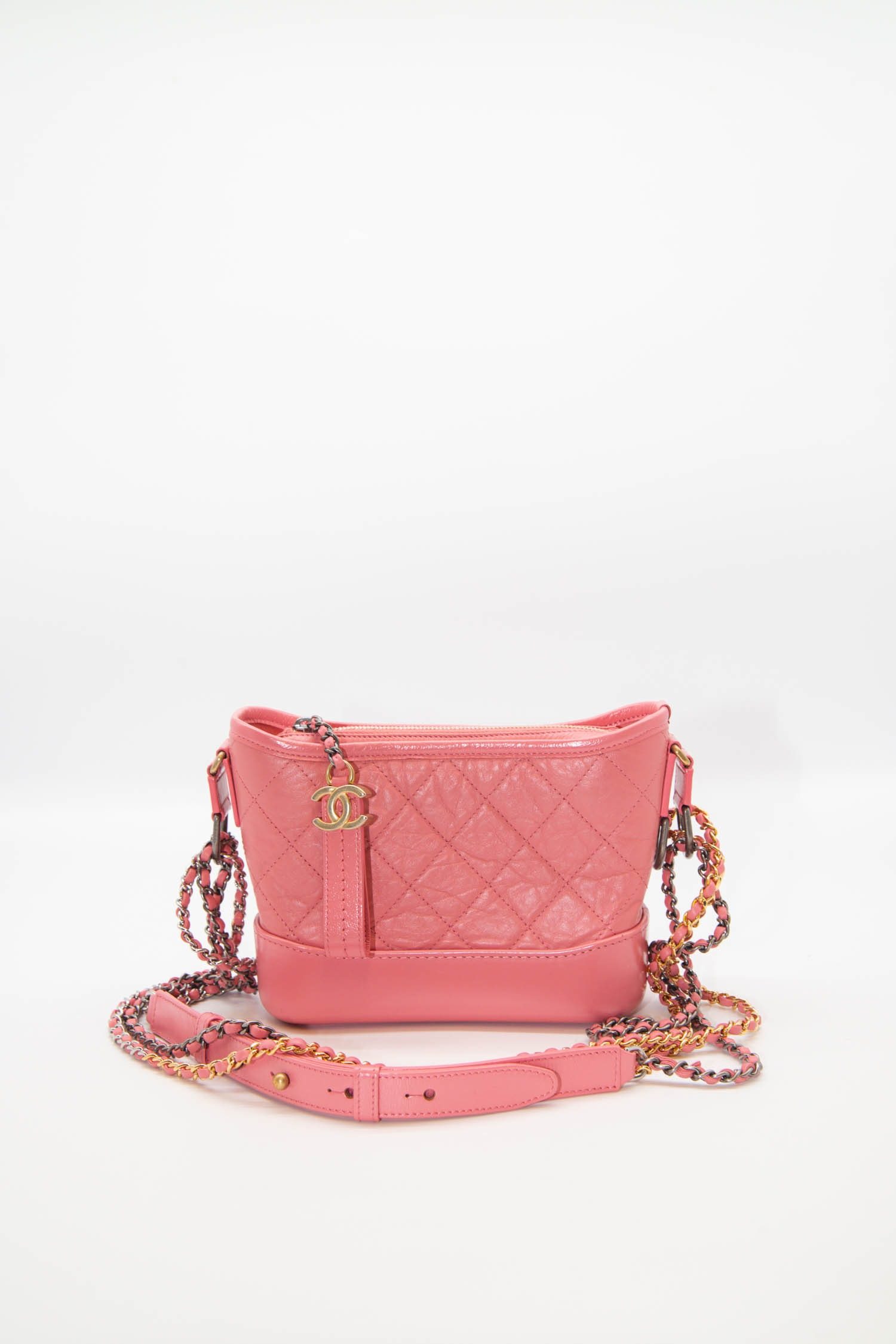 Thumbnail of http://Chanel%20Gabrielle%20Umhängetasche%20in%20Rosa