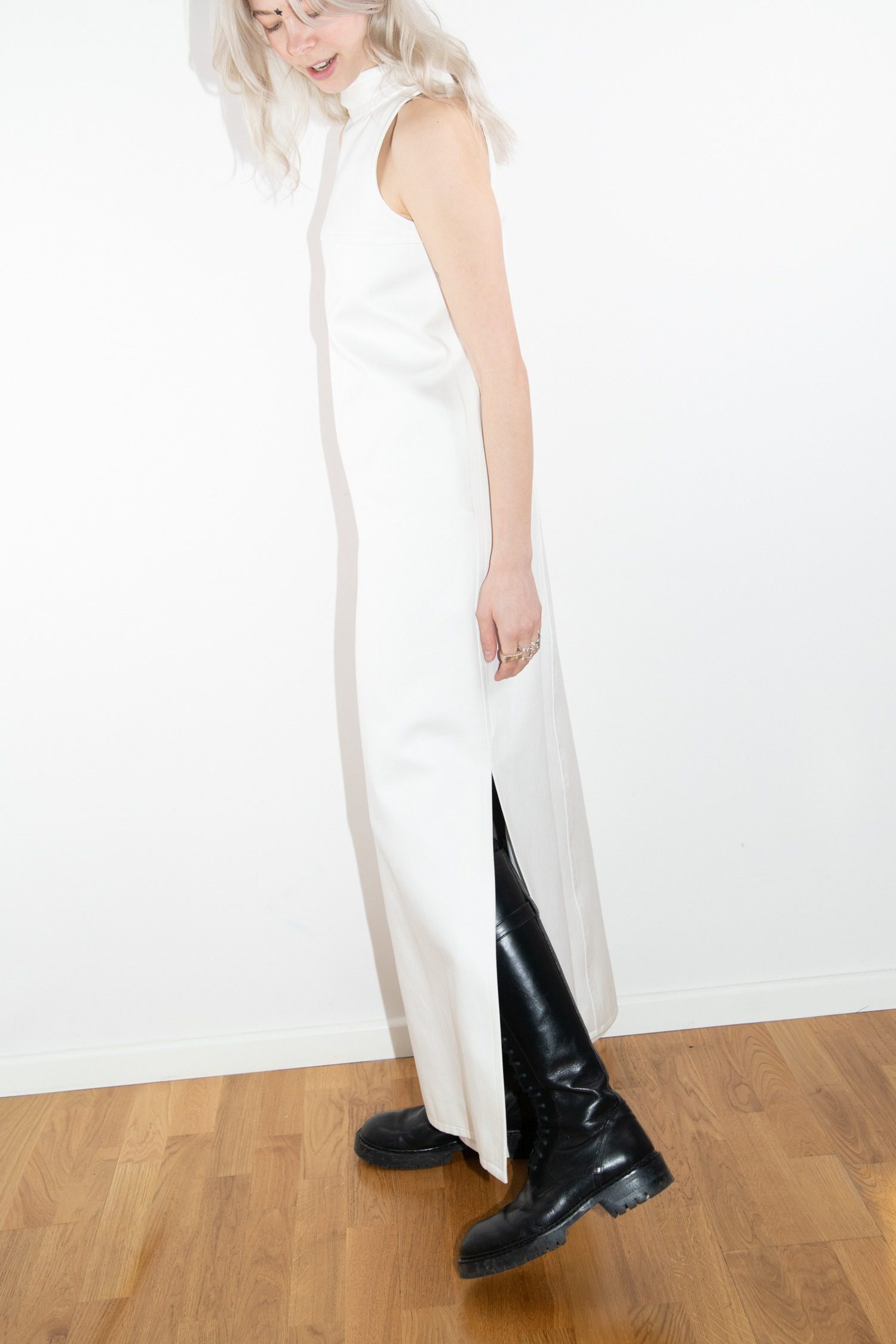 Thumbnail of http://Courrèges%20Maxikleid%20in%20Weiß