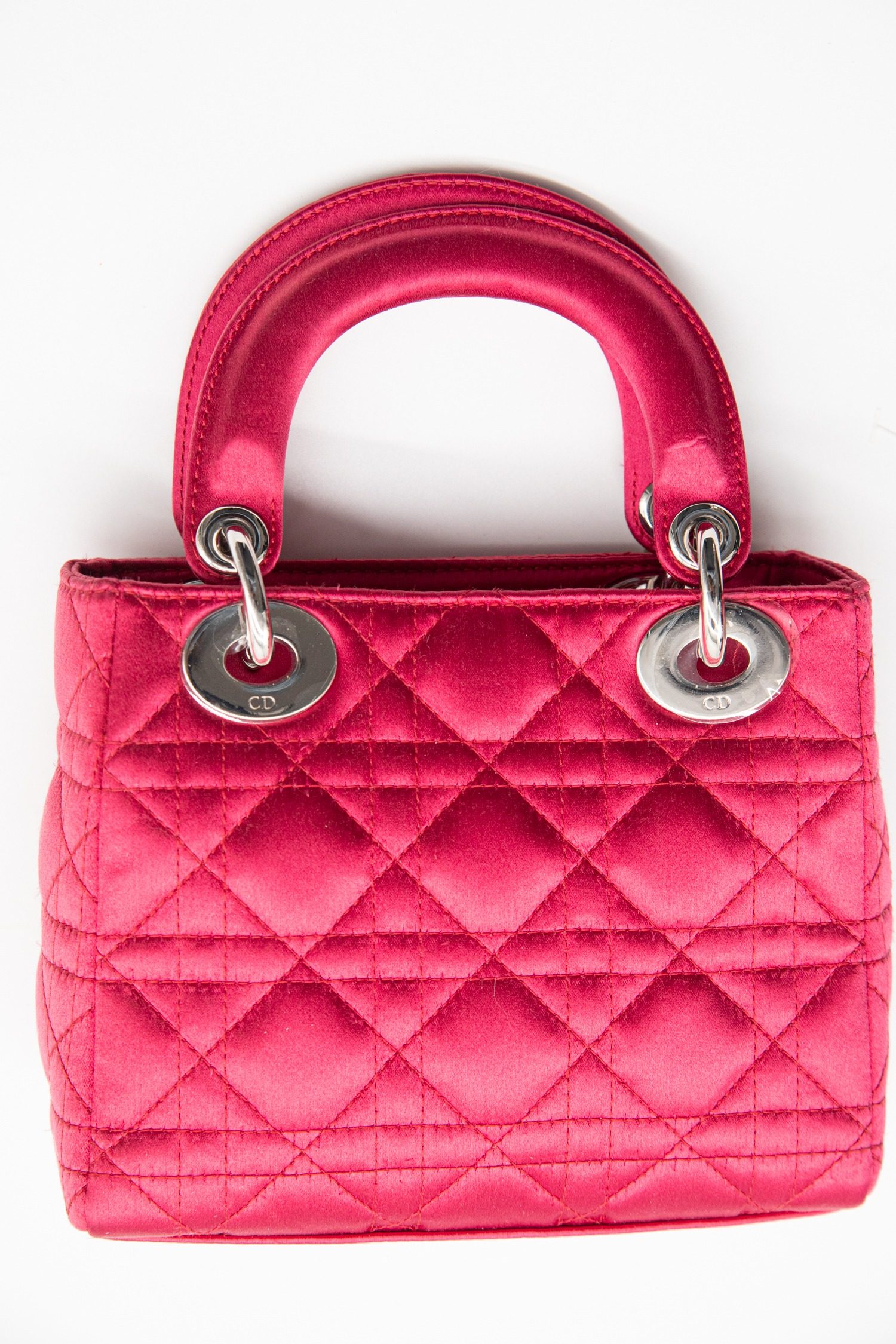 Thumbnail of http://Dior%202011%20Mini%20Satin%20Cannage%20Lady%20Dior%20Handtasche%20in%20Pink