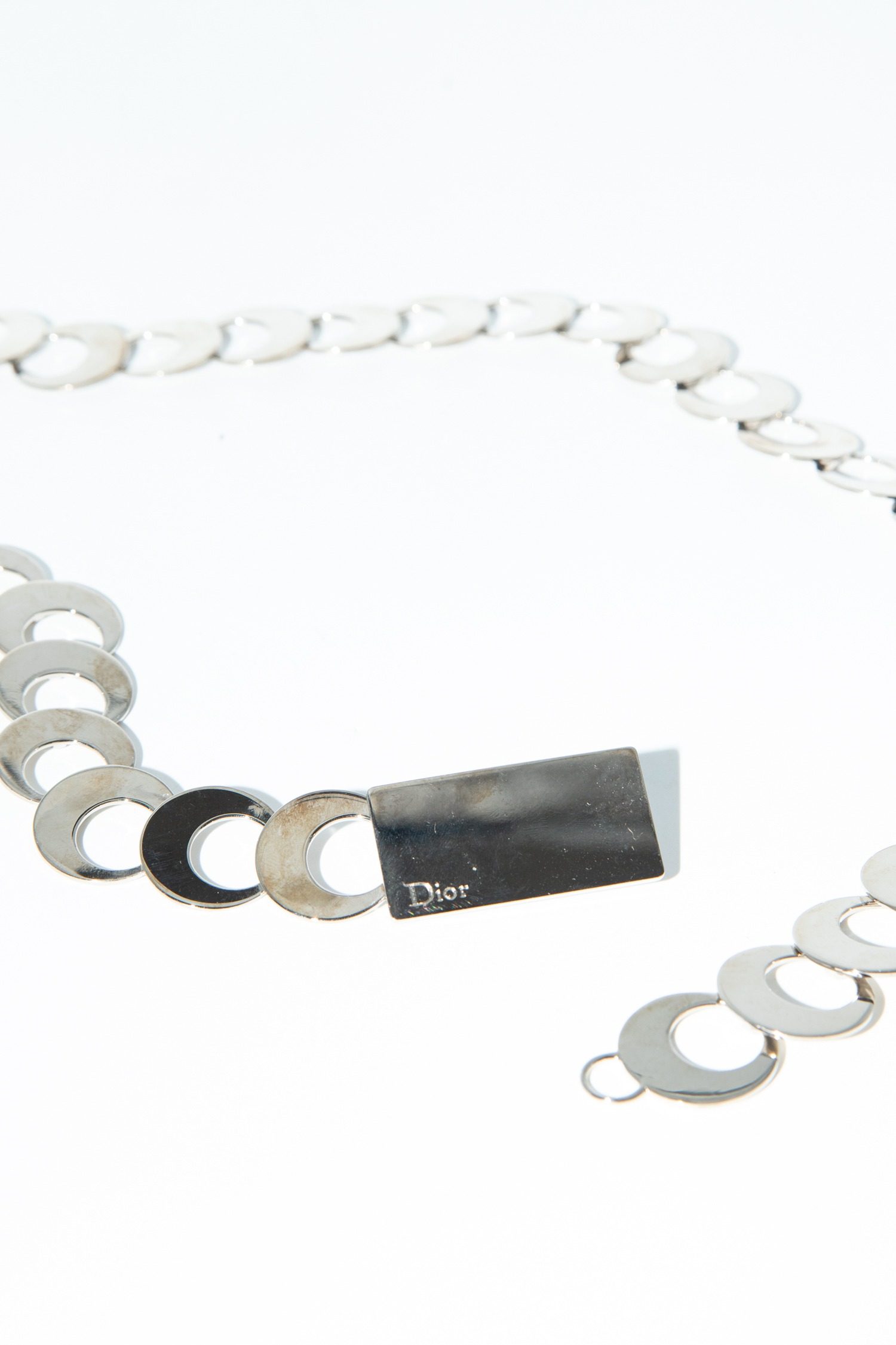 Thumbnail of http://Dior%20Vintage%20Kettengürtel%20aus%20runden%20Gliedern%20in%20Silber