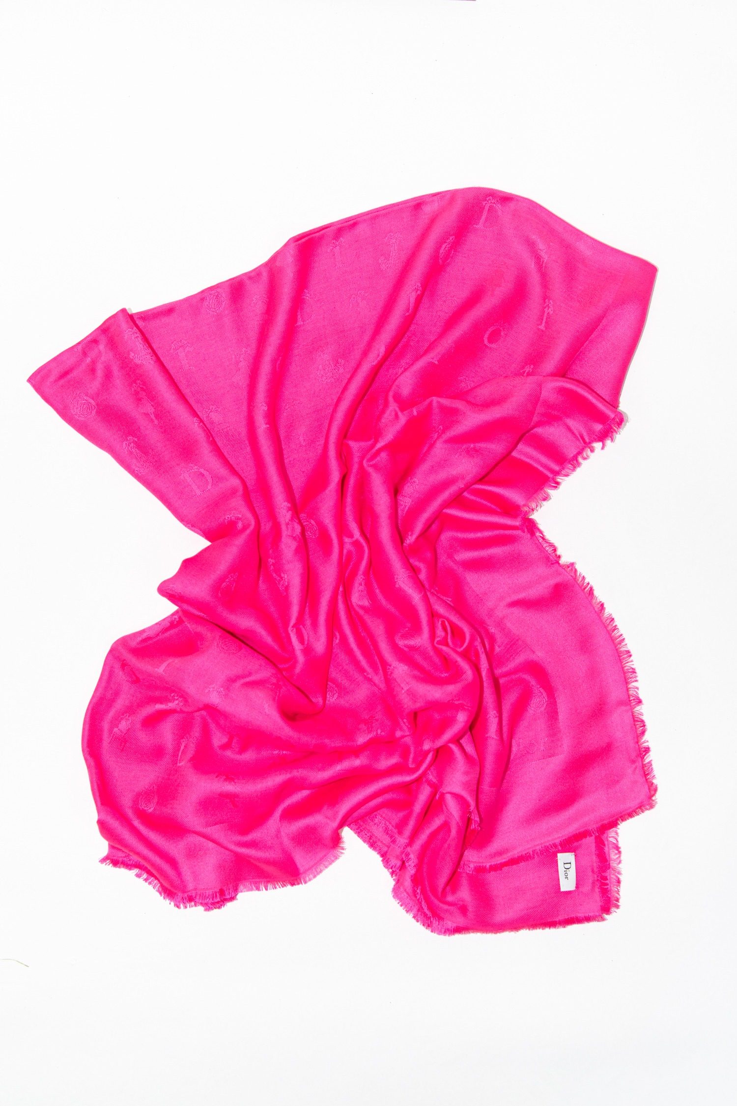 Thumbnail of http://Dior%20Tuch%20mit%20dezentem%20Monogramm%20in%20Pink