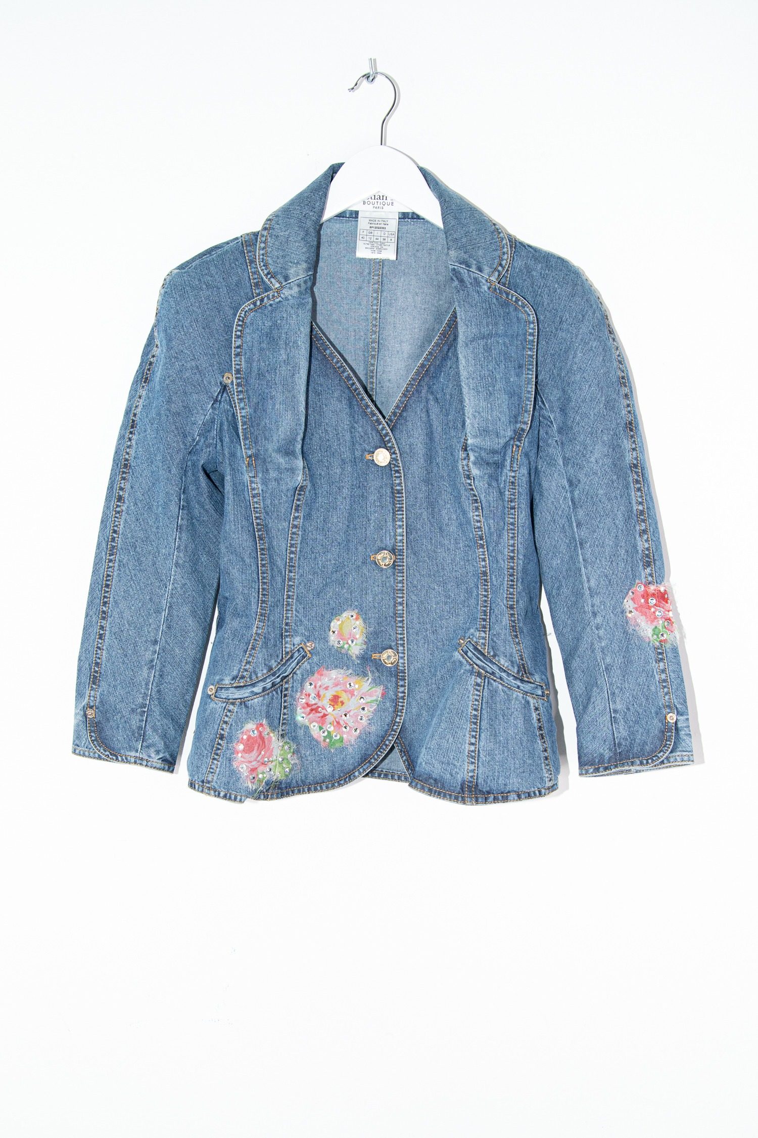 Thumbnail of http://Dior%20Vintage%20Jeansjacke%20mit%20Applikation%20in%20Blau%20und%20Rosa