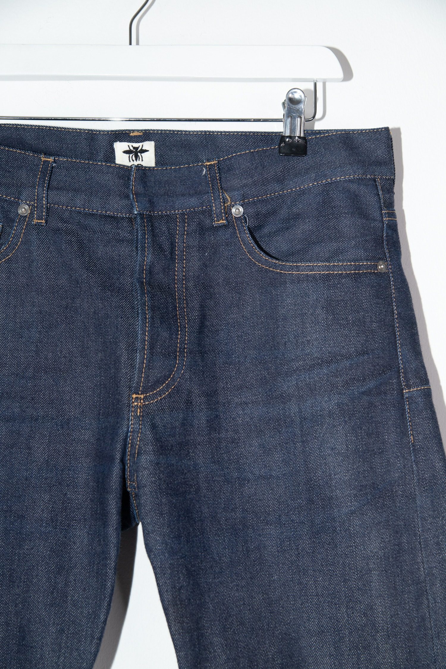 Thumbnail of http://Dior%20Jeans%20mit%20J'Adior%20Applikation%20in%20Dunkelblau