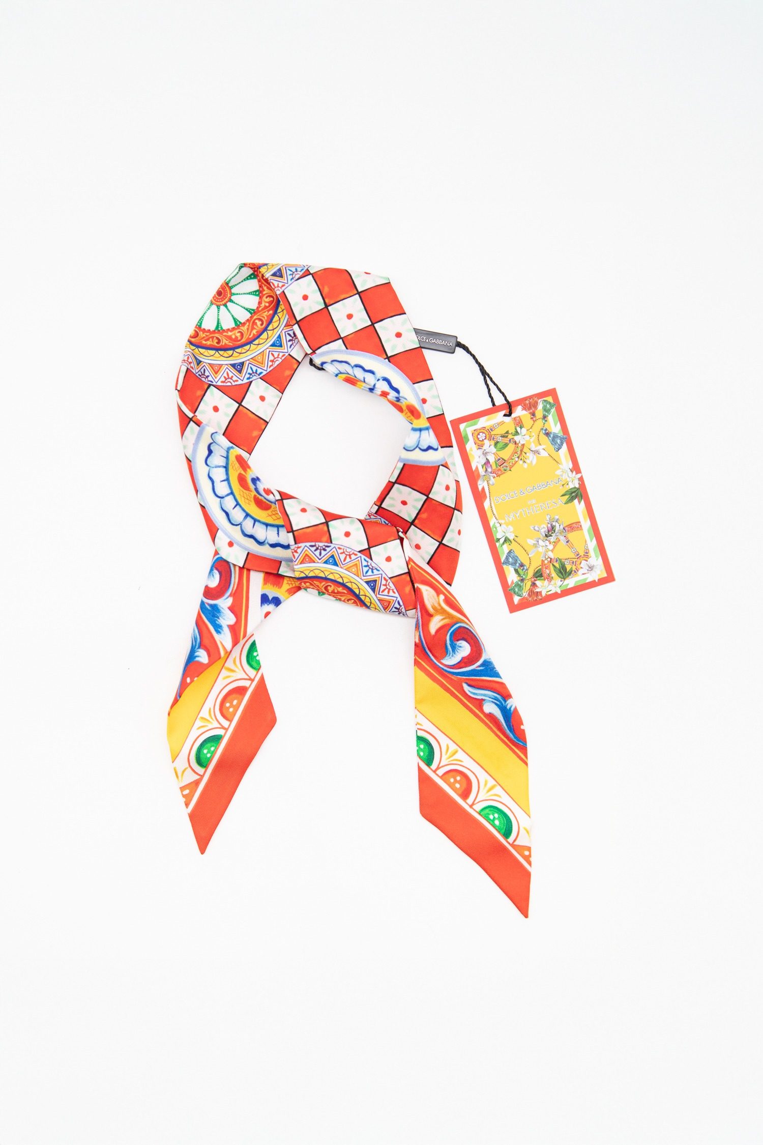 Thumbnail of http://Dolce%20&%20Gabbana%20Tuch%20mit%20Carretto-Print%20in%20Bunt