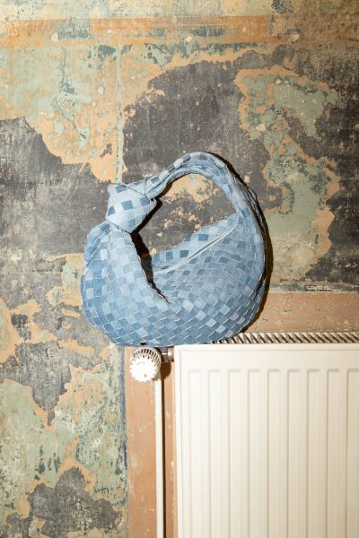 Bottega Veneta "Jodie" Handtasche in Denim-Optik