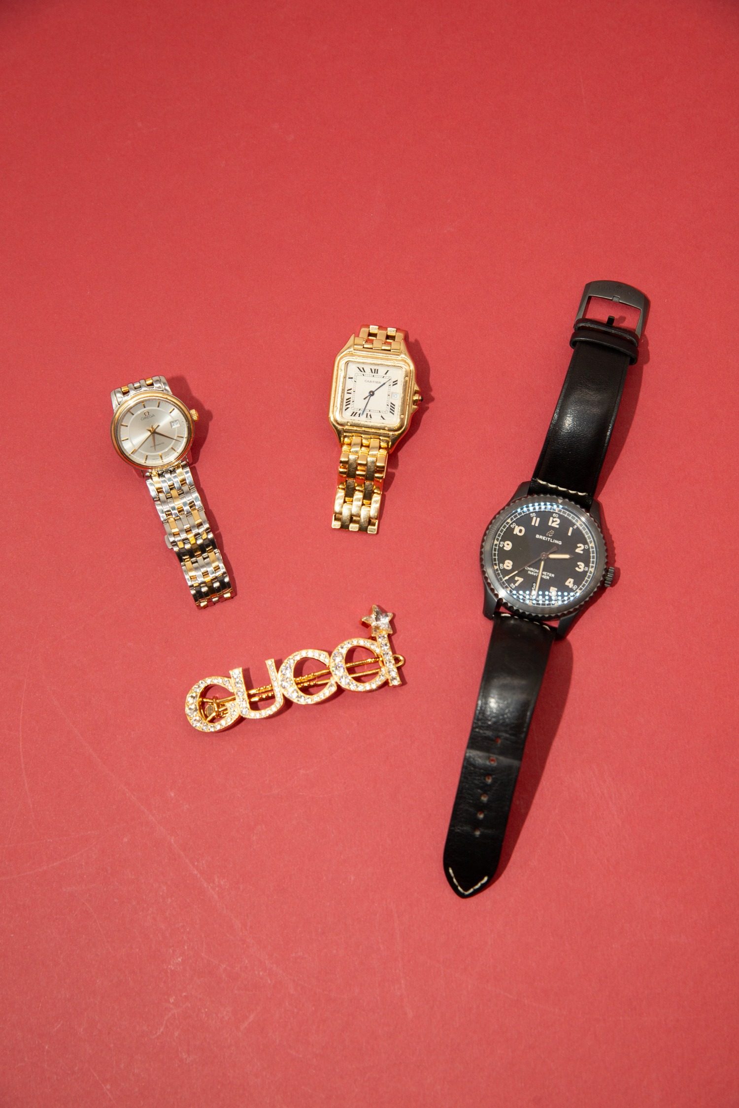 Thumbnail of http://Gucci%20Haarspange%20mit%20Strass%20in%20Gold