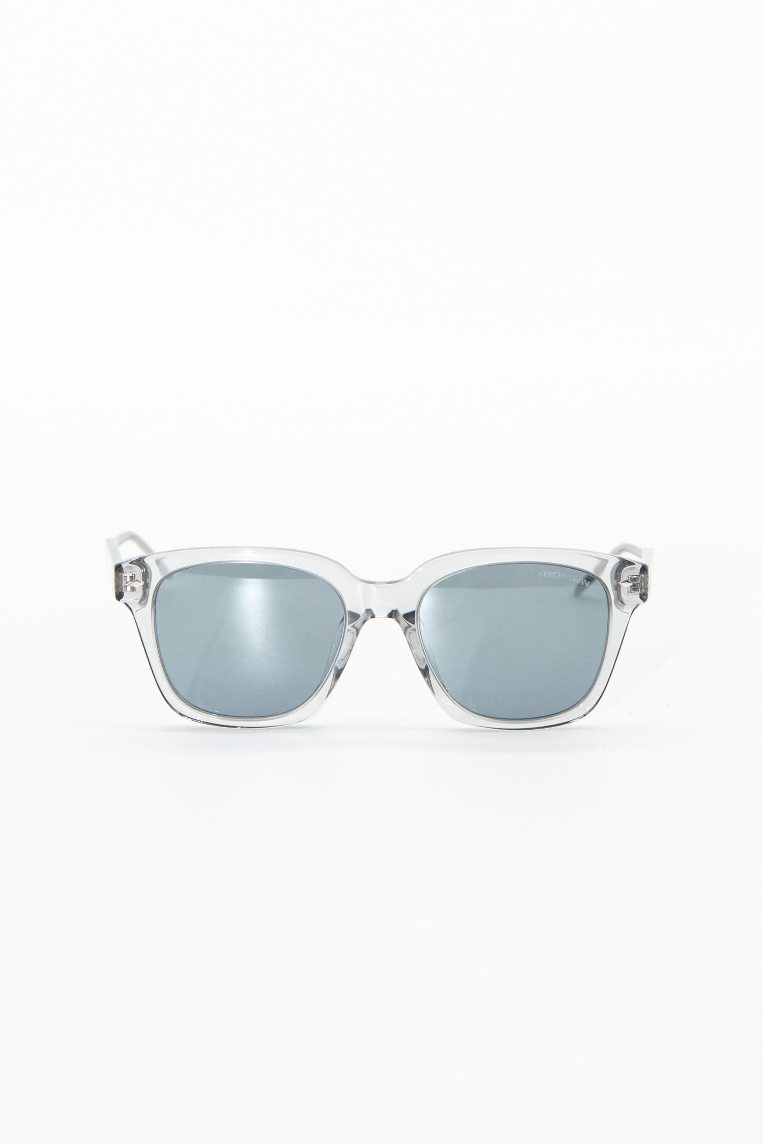 Thumbnail of http://Giorgio%20Armani%20Sonnenbrille%20in%20Transparent%20und%20Hellblau