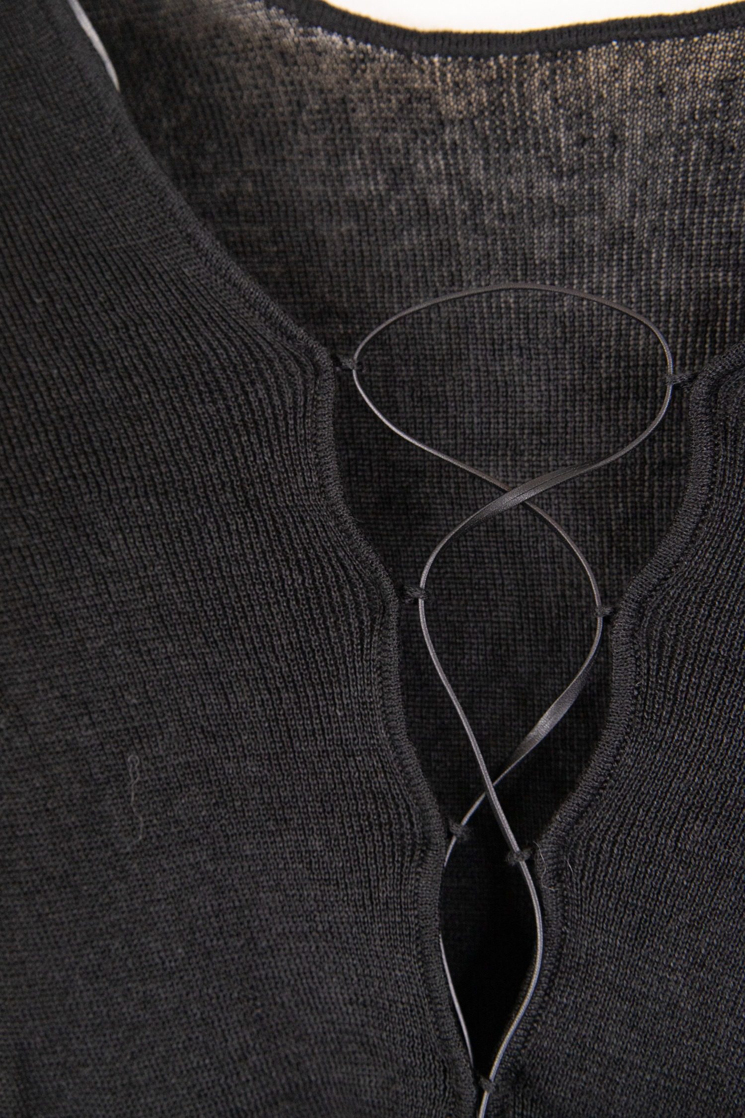 Thumbnail of http://Gucci%20Vintage%20Top%20aus%20Rippstrick%20in%20Schwarz