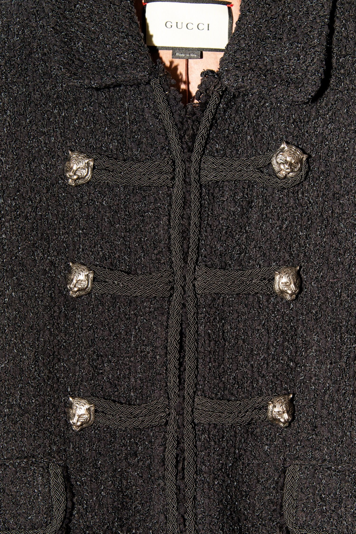 Thumbnail of http://Gucci%20kurze%20Bouclé-Jacke%20mit%20Tigerknöpfen%20in%20Schwarz