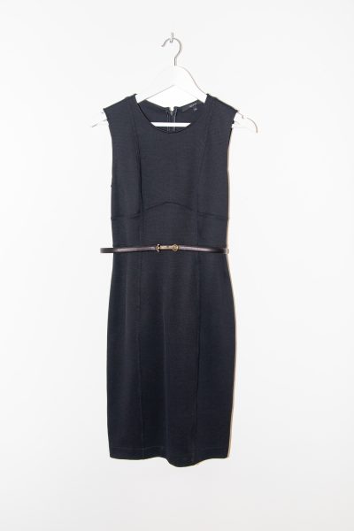 Gucci Midikleid mit Gürtel in Schwarz
