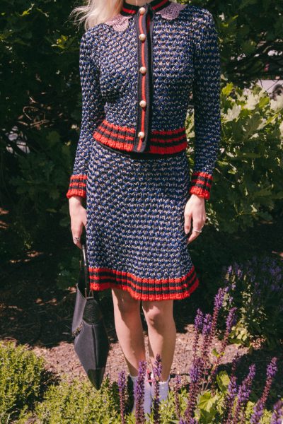 Gucci Set aus Strickjacke und Rock mit Glitzerdetails