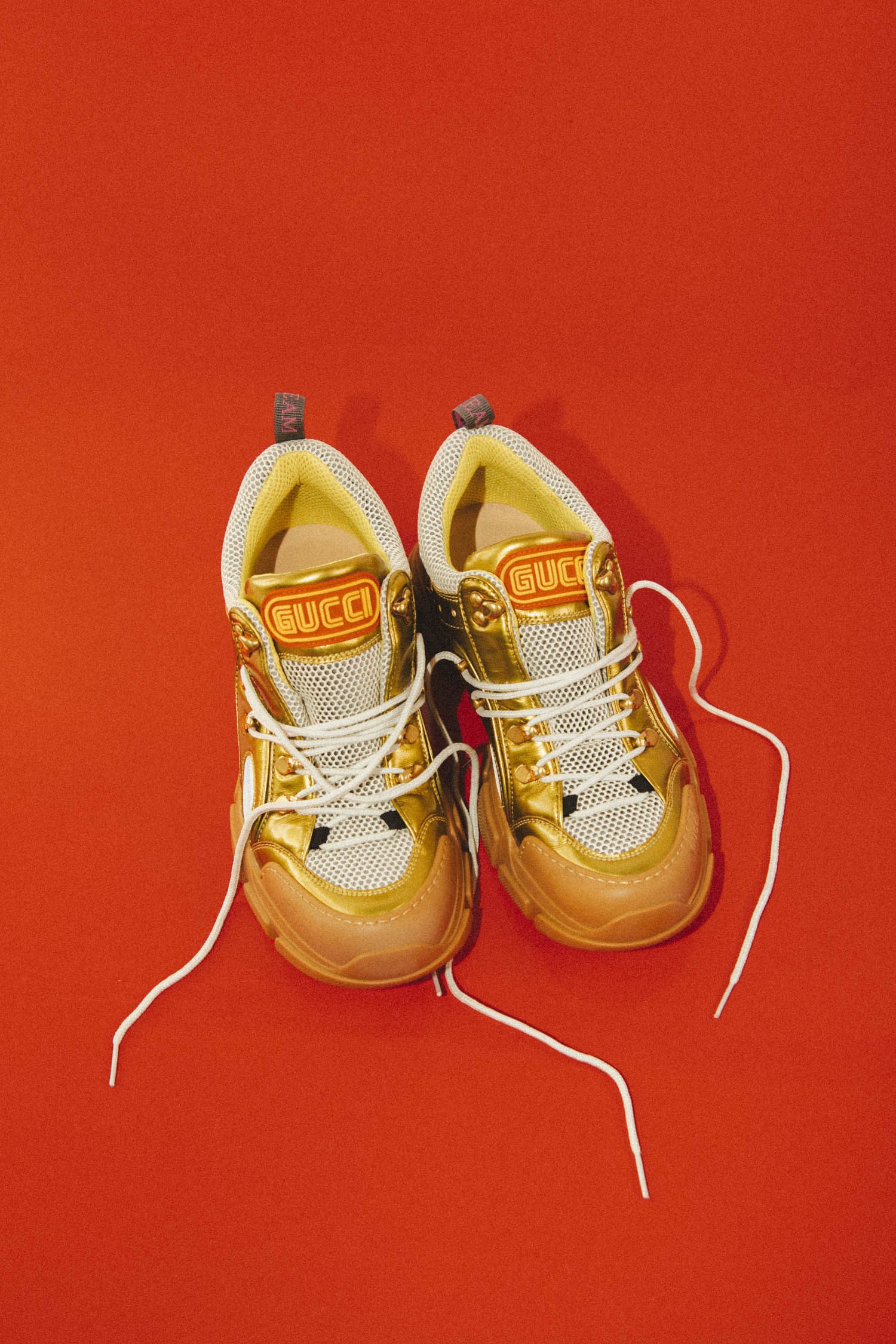 Gucci "Flashtrack" Sneaker in Gold