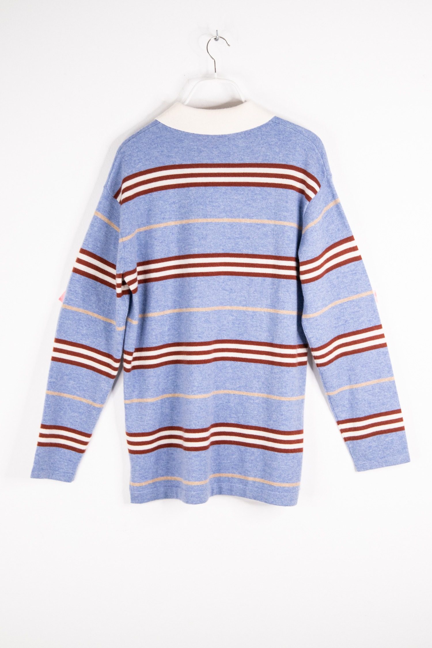Thumbnail of http://Guest%20in%20Residance%20Oversized%20Rugby-Pullover%20in%20Hellblau